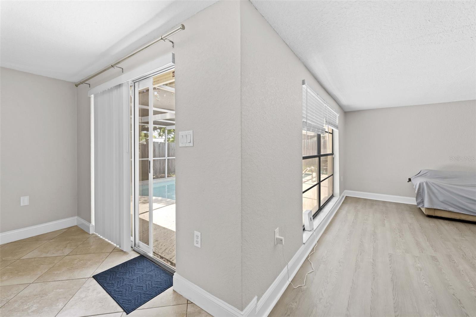 9131 HUNT CLUB LN — photo 10