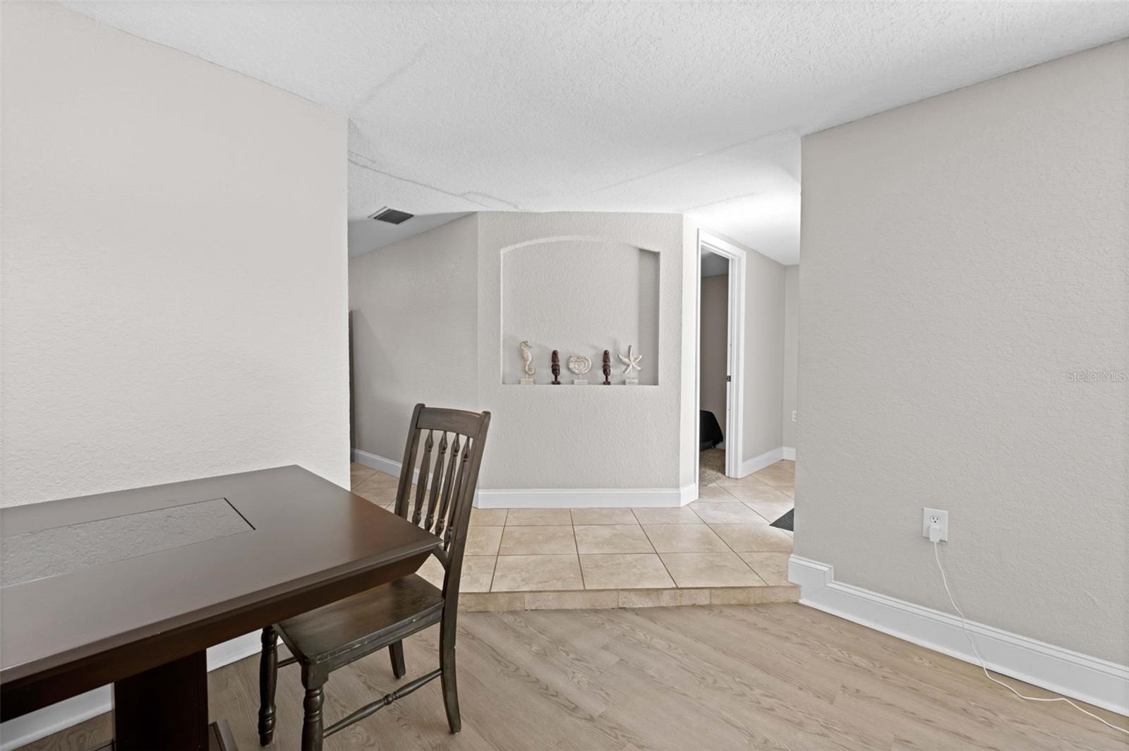 9131 HUNT CLUB LN — photo 15
