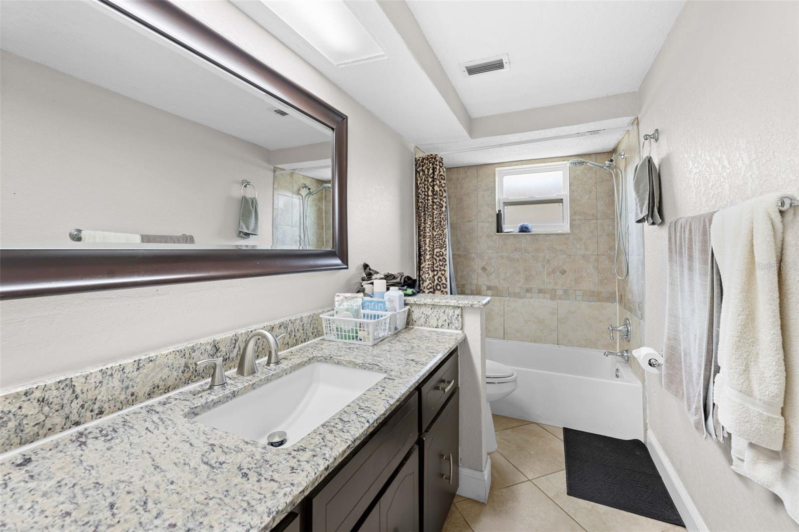9131 HUNT CLUB LN — photo 32