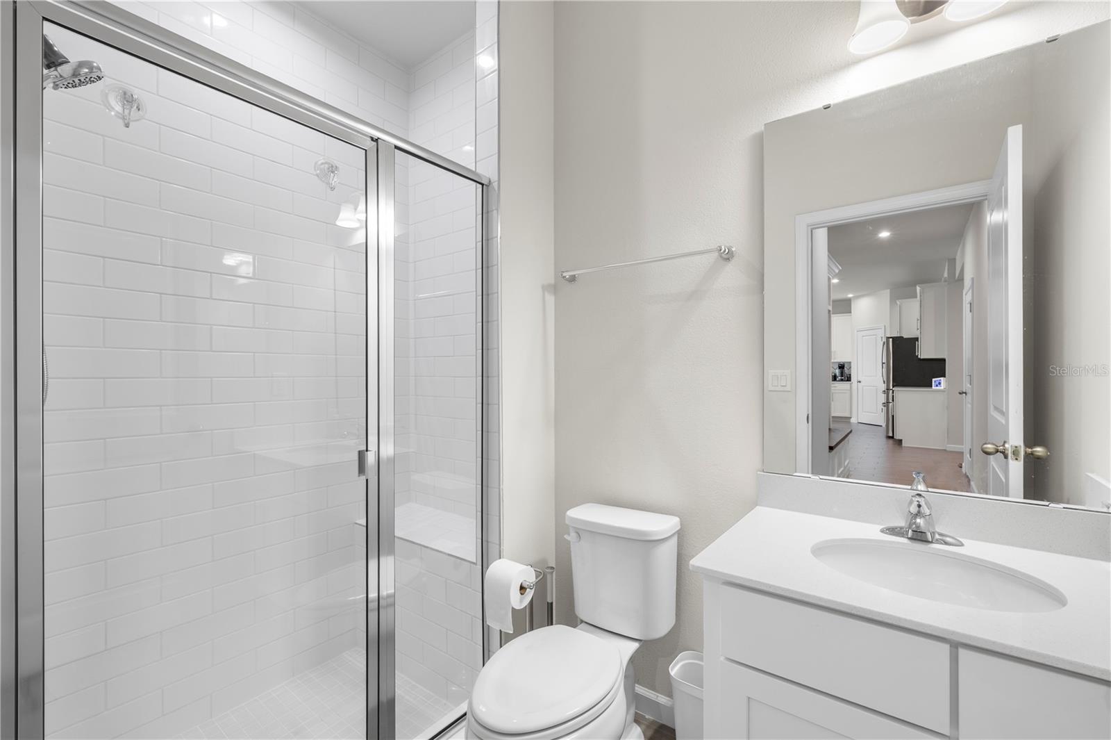 7878 GREENWAY AVE — photo 26