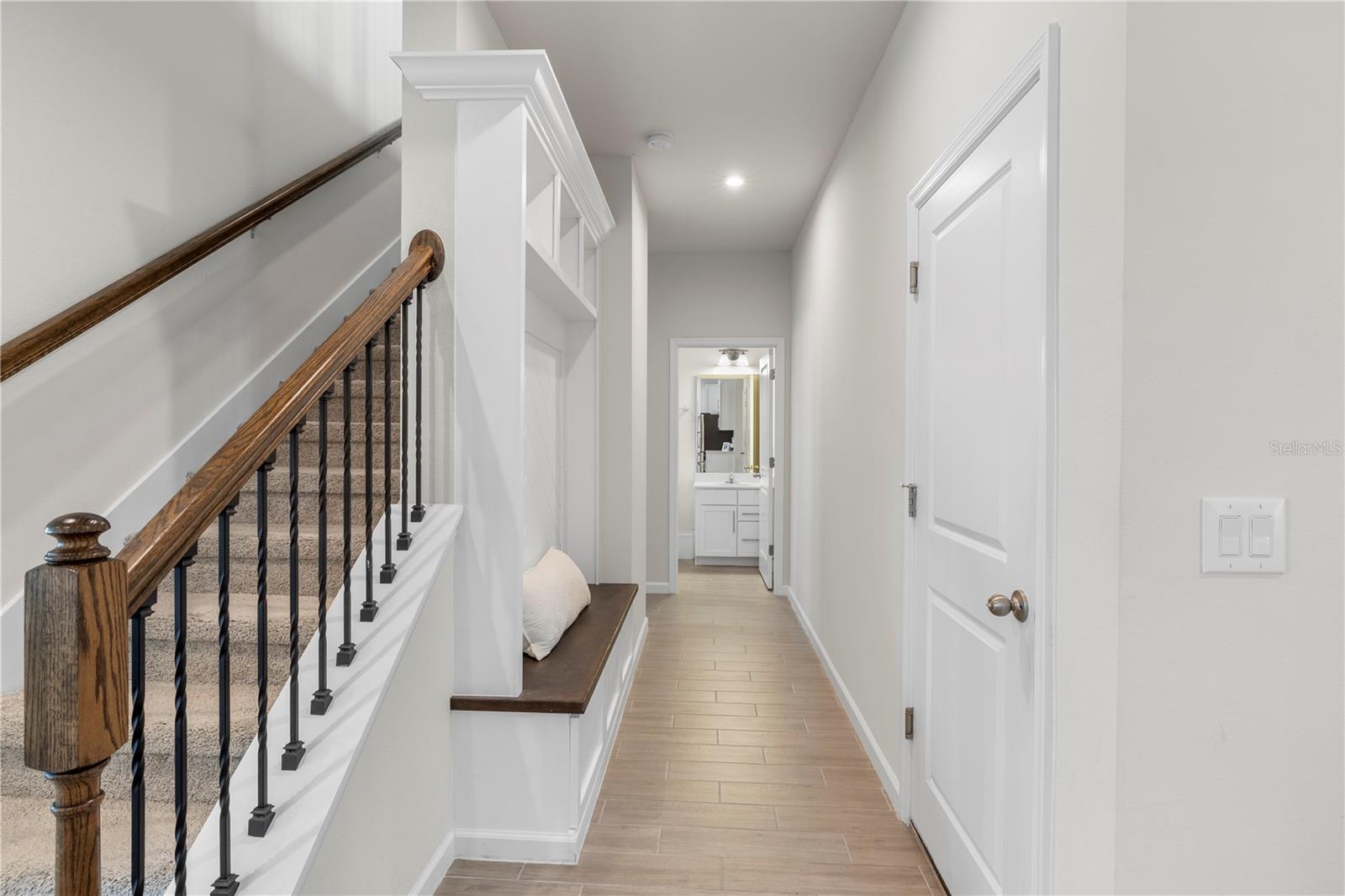 7878 GREENWAY AVE — photo 10