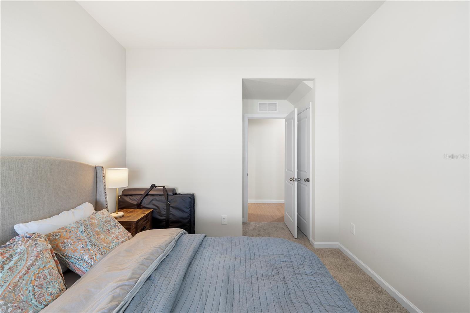 7878 GREENWAY AVE — photo 25