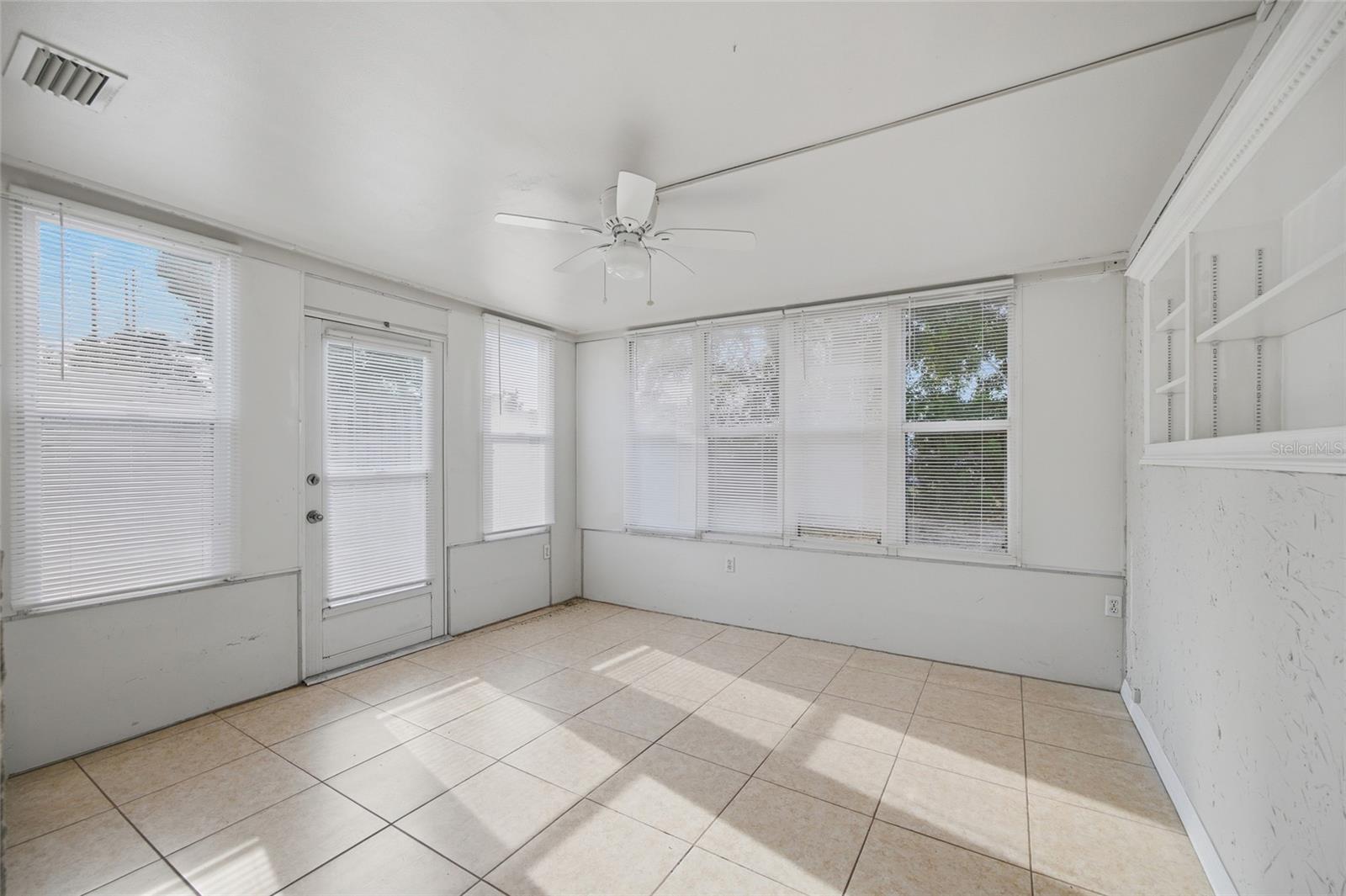 3029 HUNTINGTON RD — photo 11