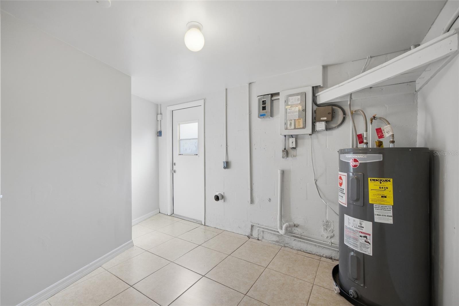 3029 HUNTINGTON RD — photo 23