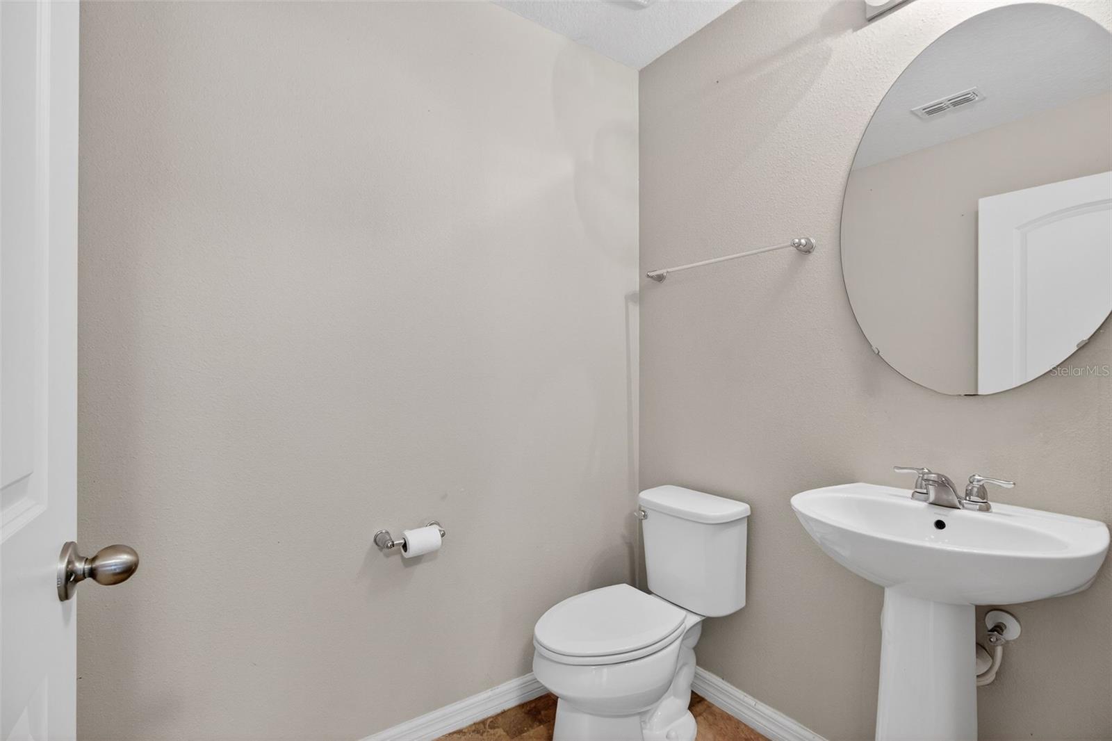 10405 LAGUNA PLAINS DR — photo 10