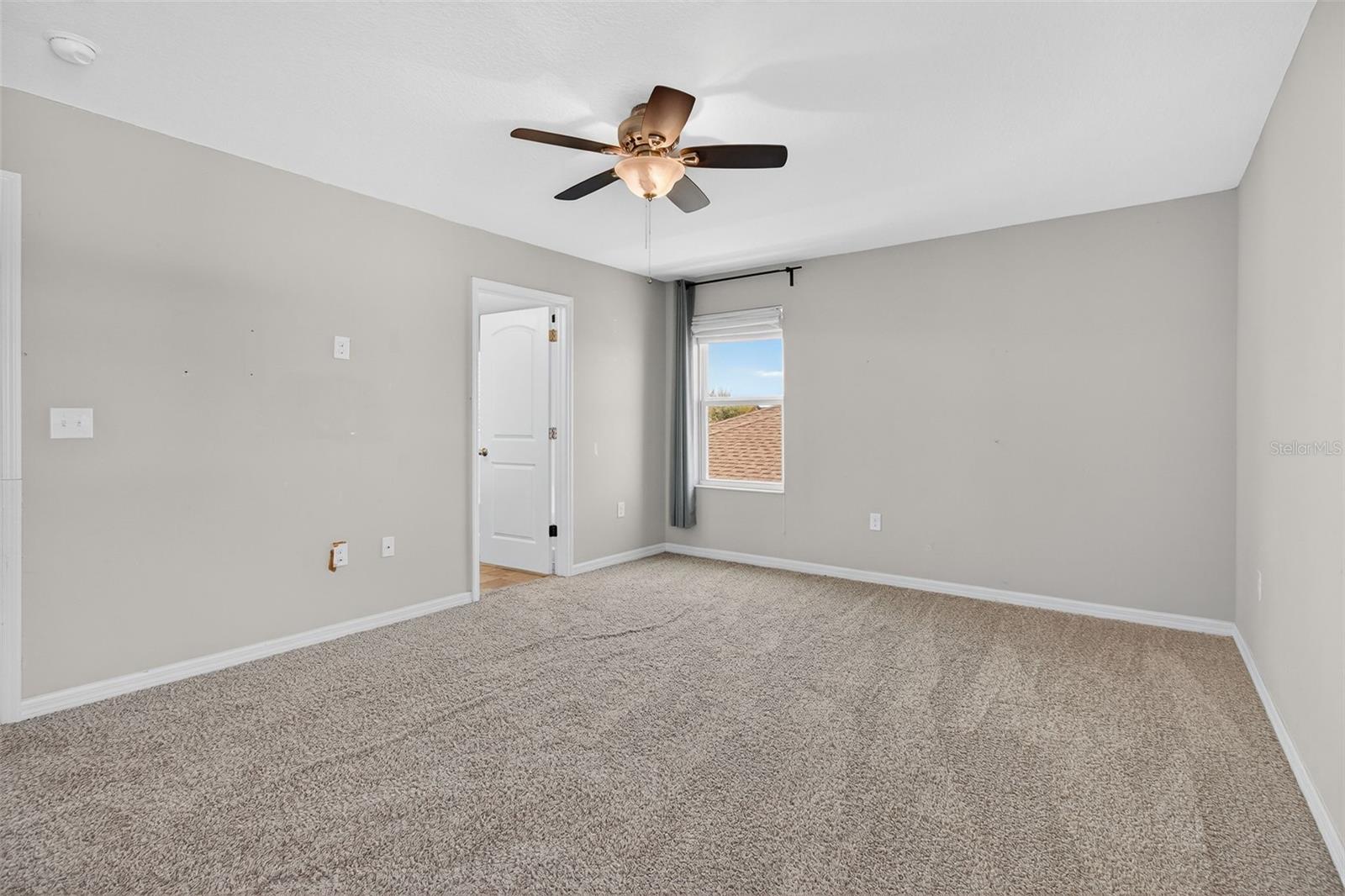 10405 LAGUNA PLAINS DR — photo 19