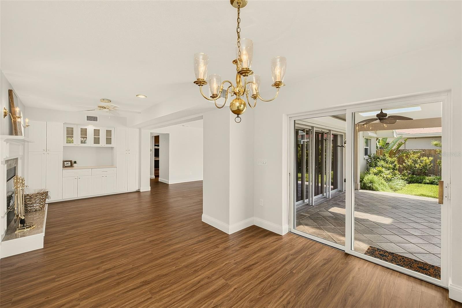 513 HARBOR DR N — photo 22