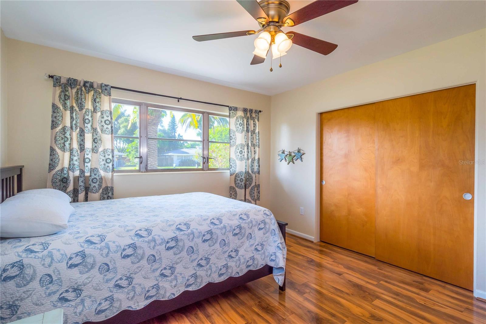 2521 WEBBER ST — photo 7
