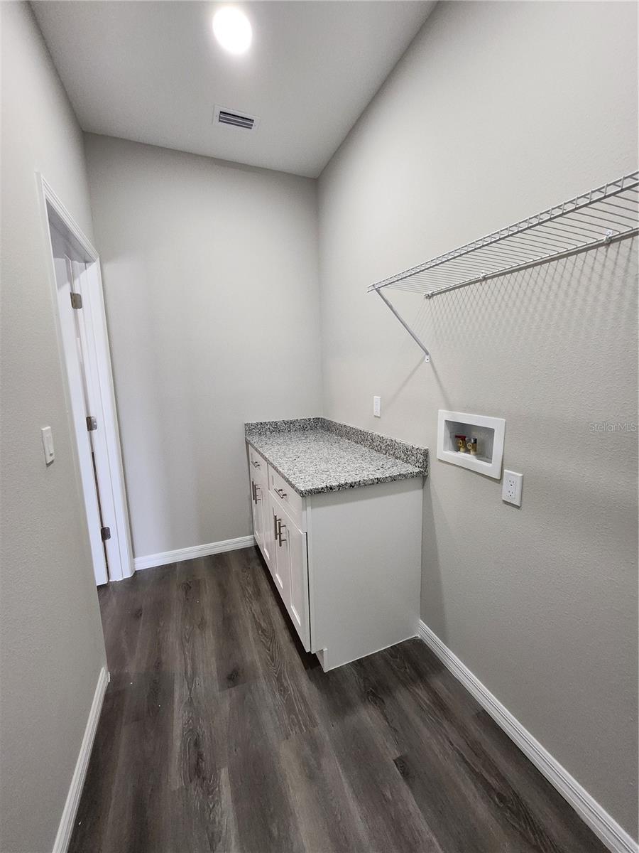 5024 FINDERS CT — photo 9