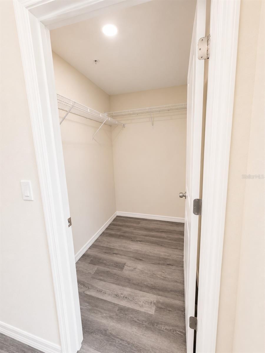 4347 CAMBIO GARDENS CT — photo 21
