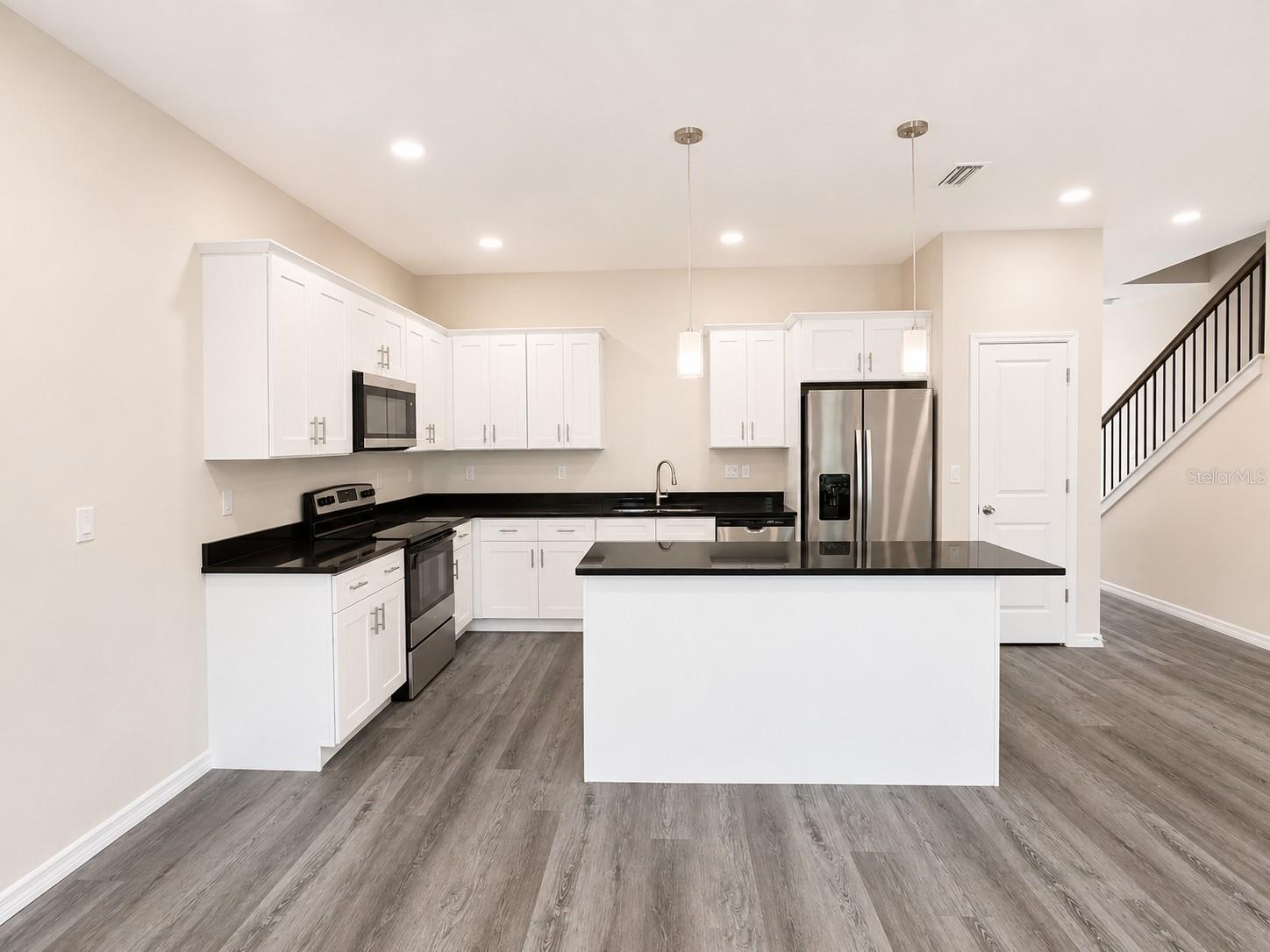 4347 CAMBIO GARDENS CT — photo 10