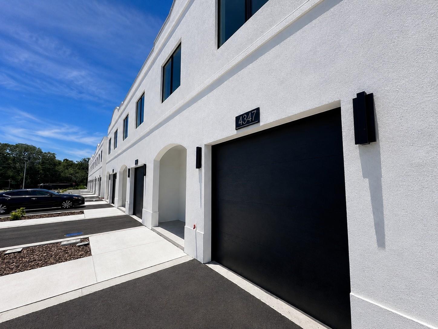 4347 CAMBIO GARDENS CT — photo 3