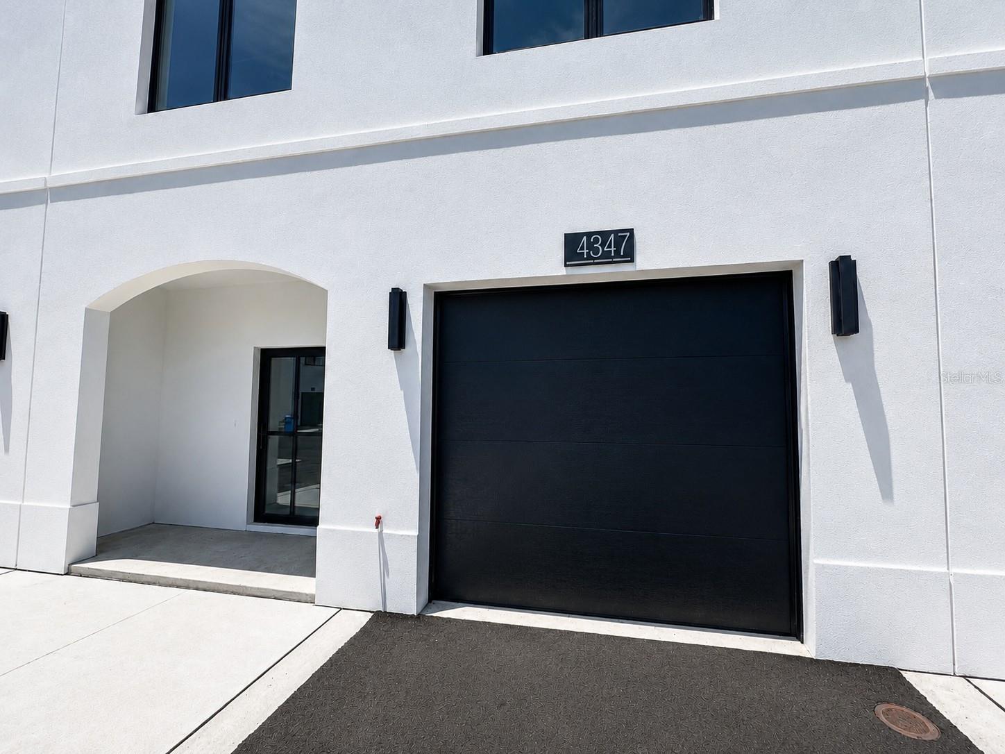 4347 CAMBIO GARDENS CT — photo 2
