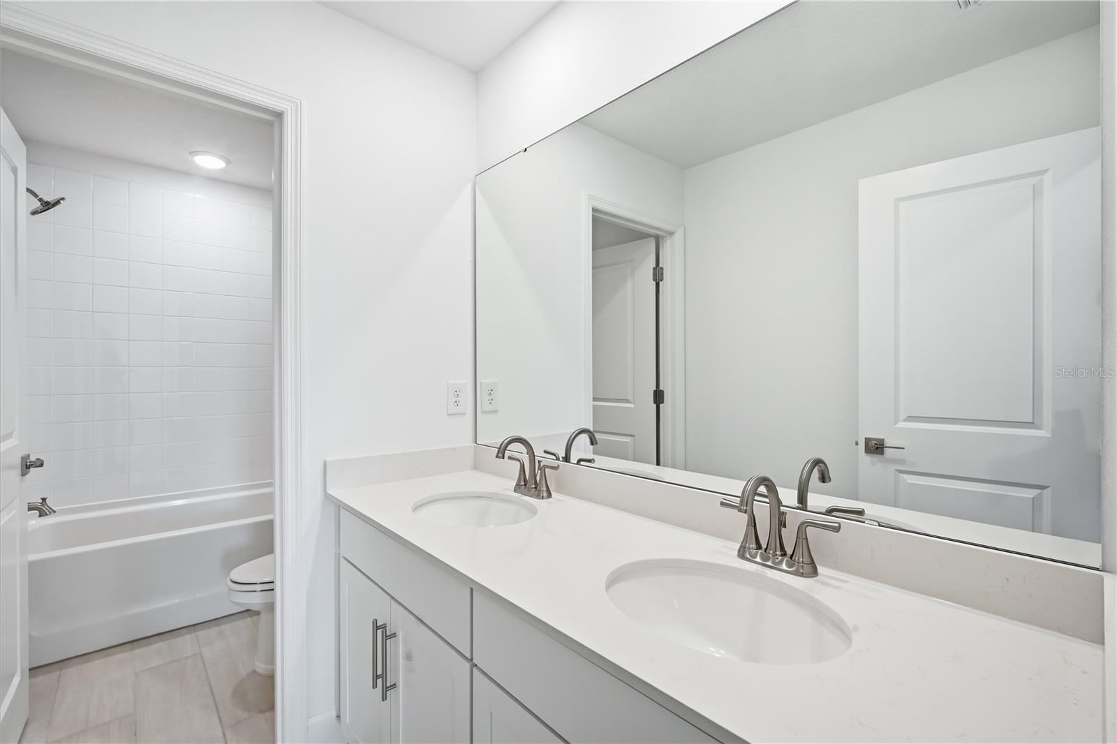 2012 HAMMOCK TRACE DR — photo 29