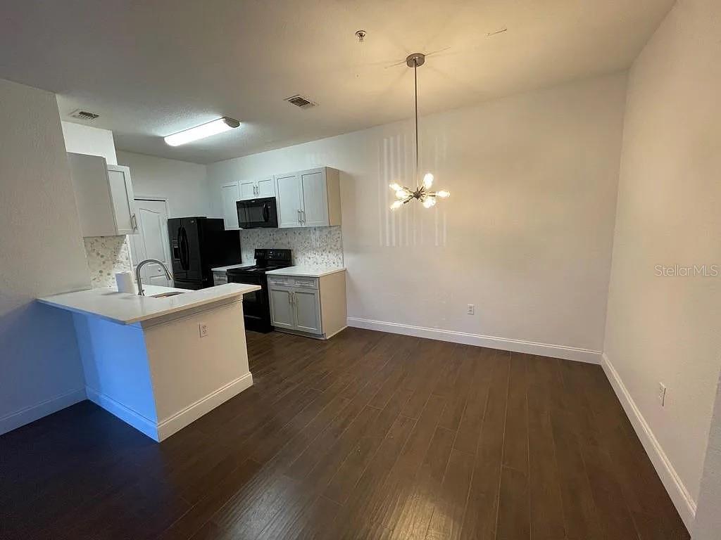 5821 LEGACY CRESCENT PL #102 — photo 6