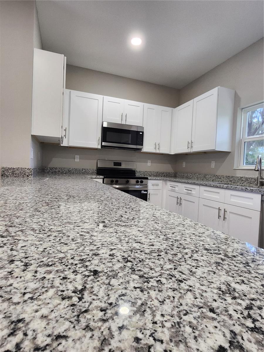 5016 FINDERS CT — photo 16
