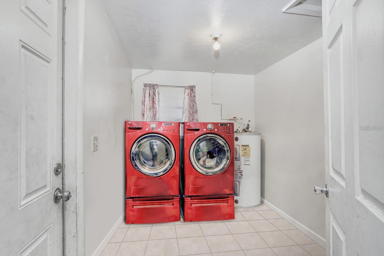 4833 ASHLAND DR — photo 11