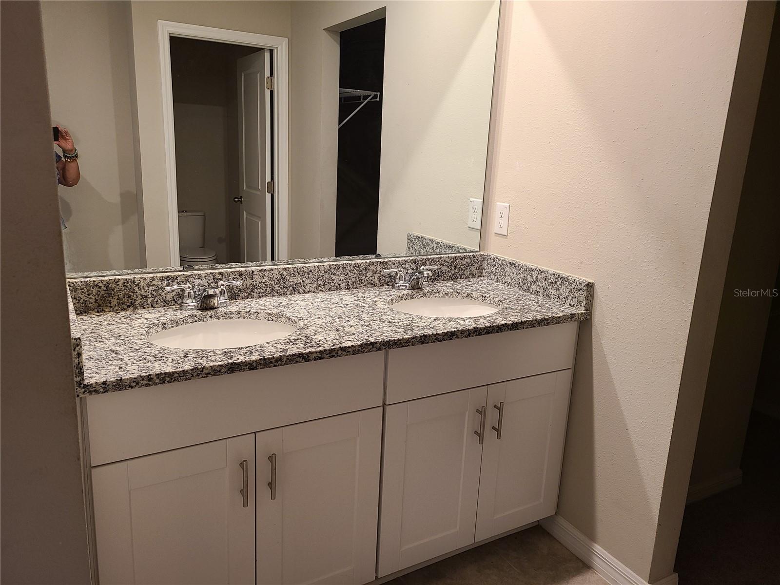 10217 DAYBREAK GLN — photo 11