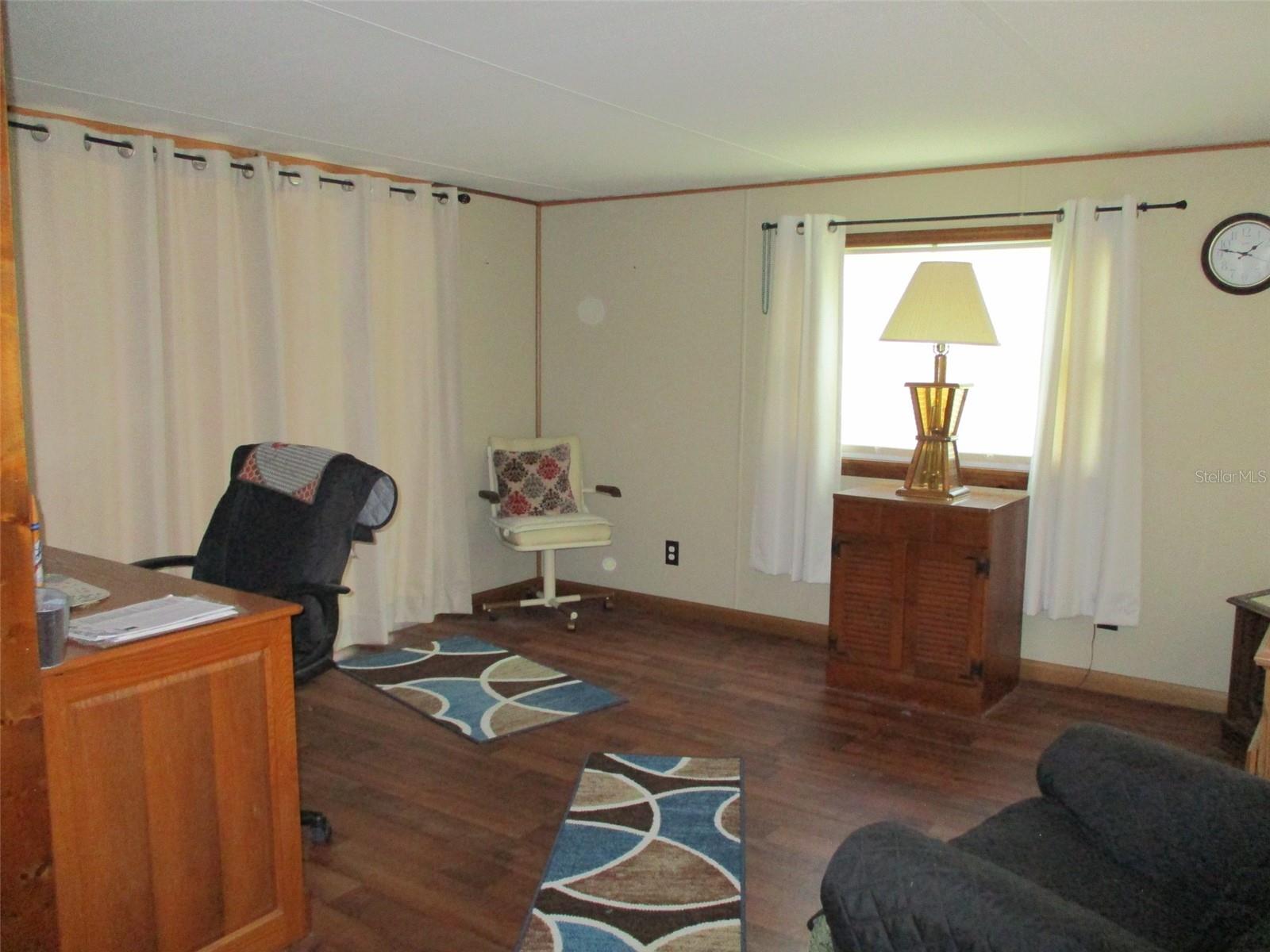 38513 WILLOUGHBY DR — photo 16