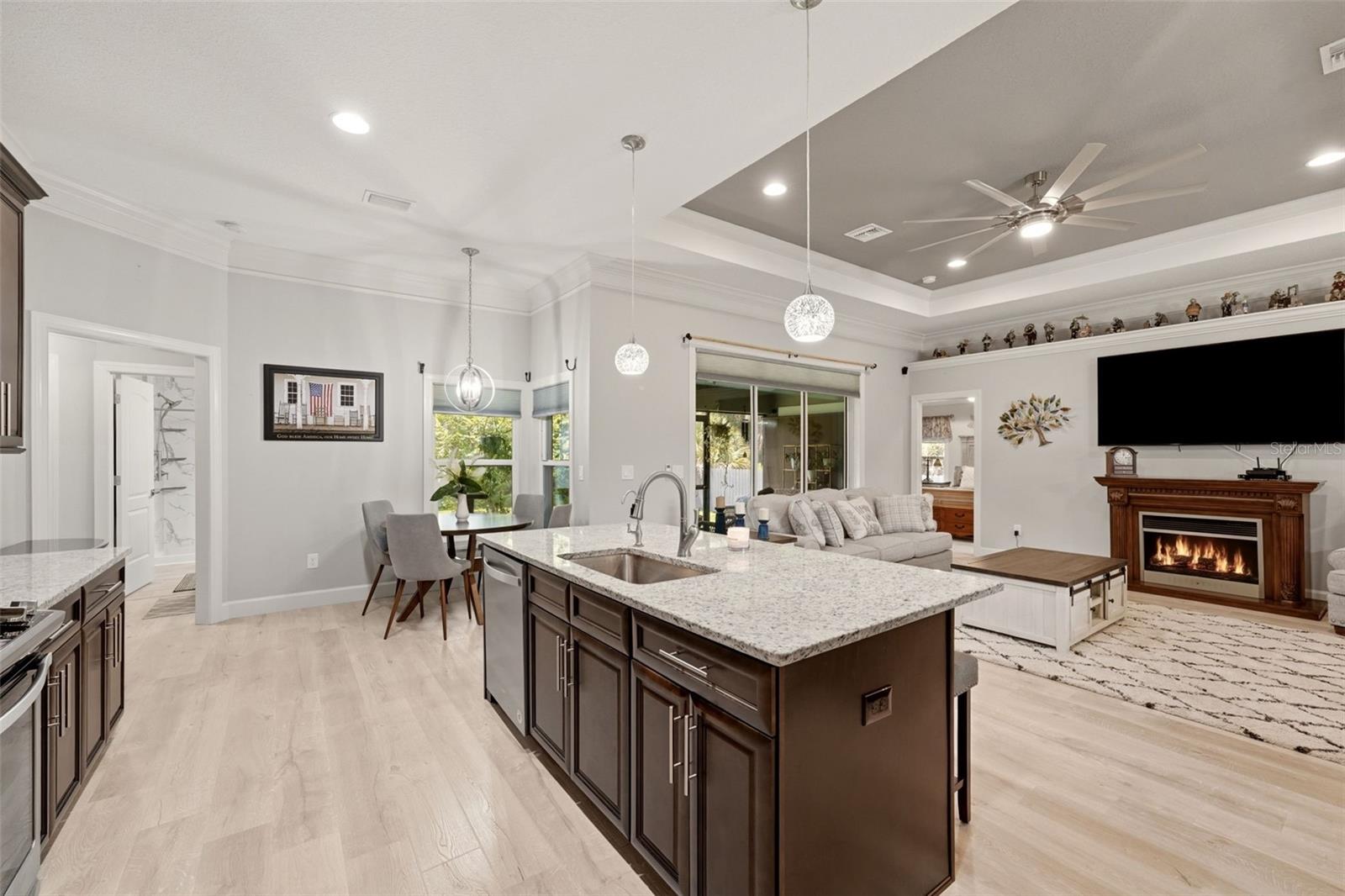 6755 TROPICAIRE BLVD — photo 23