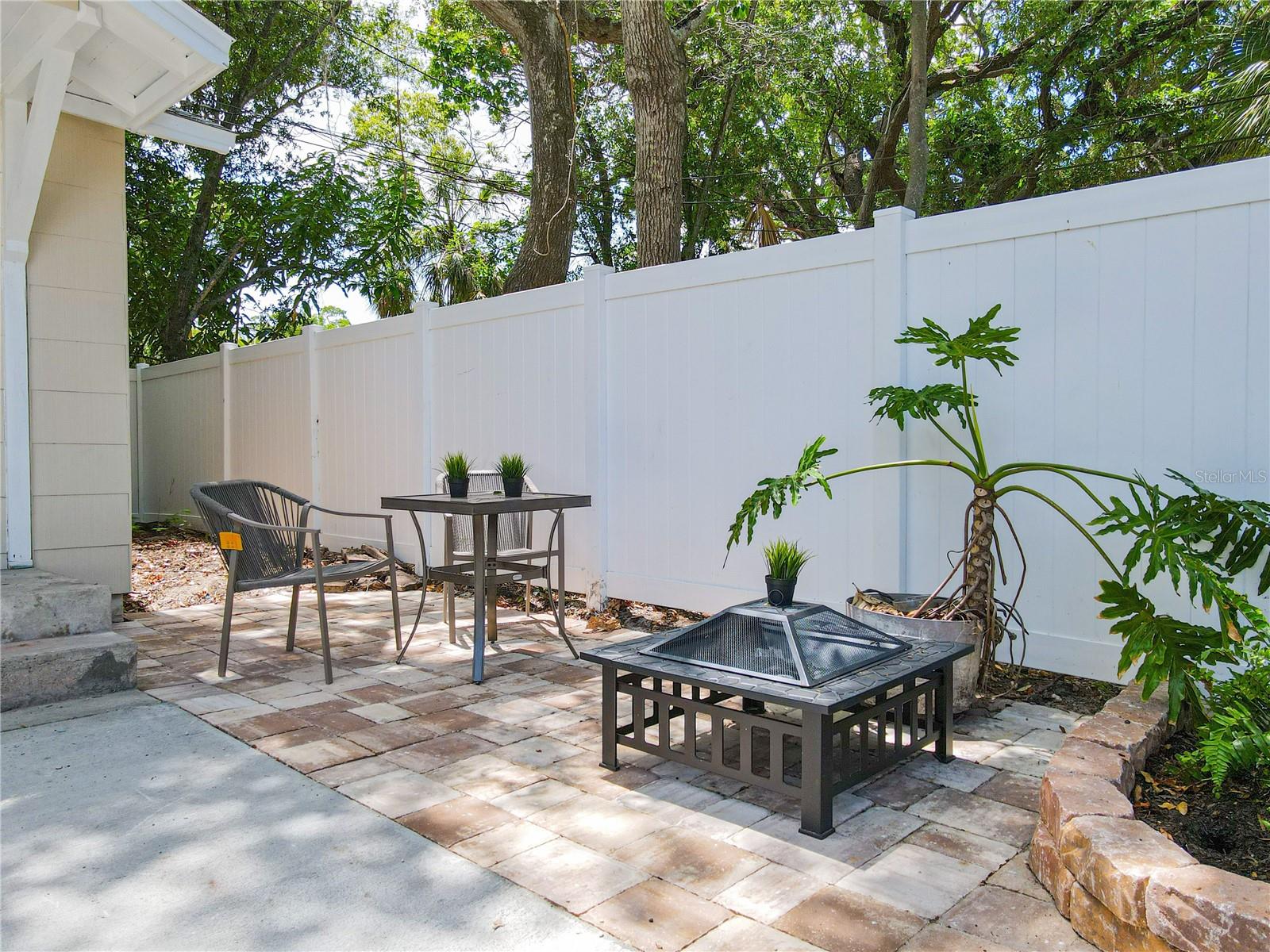 609 N OSCEOLA AVE #A — photo 2
