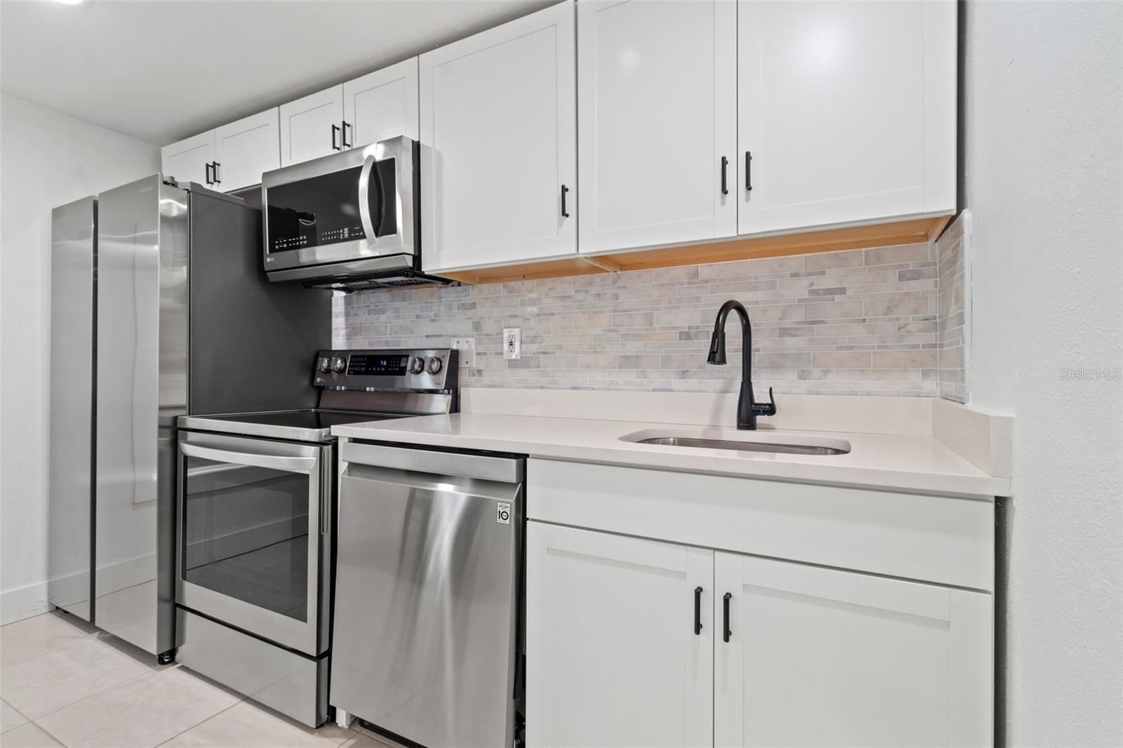 609 N OSCEOLA AVE #A — photo 4