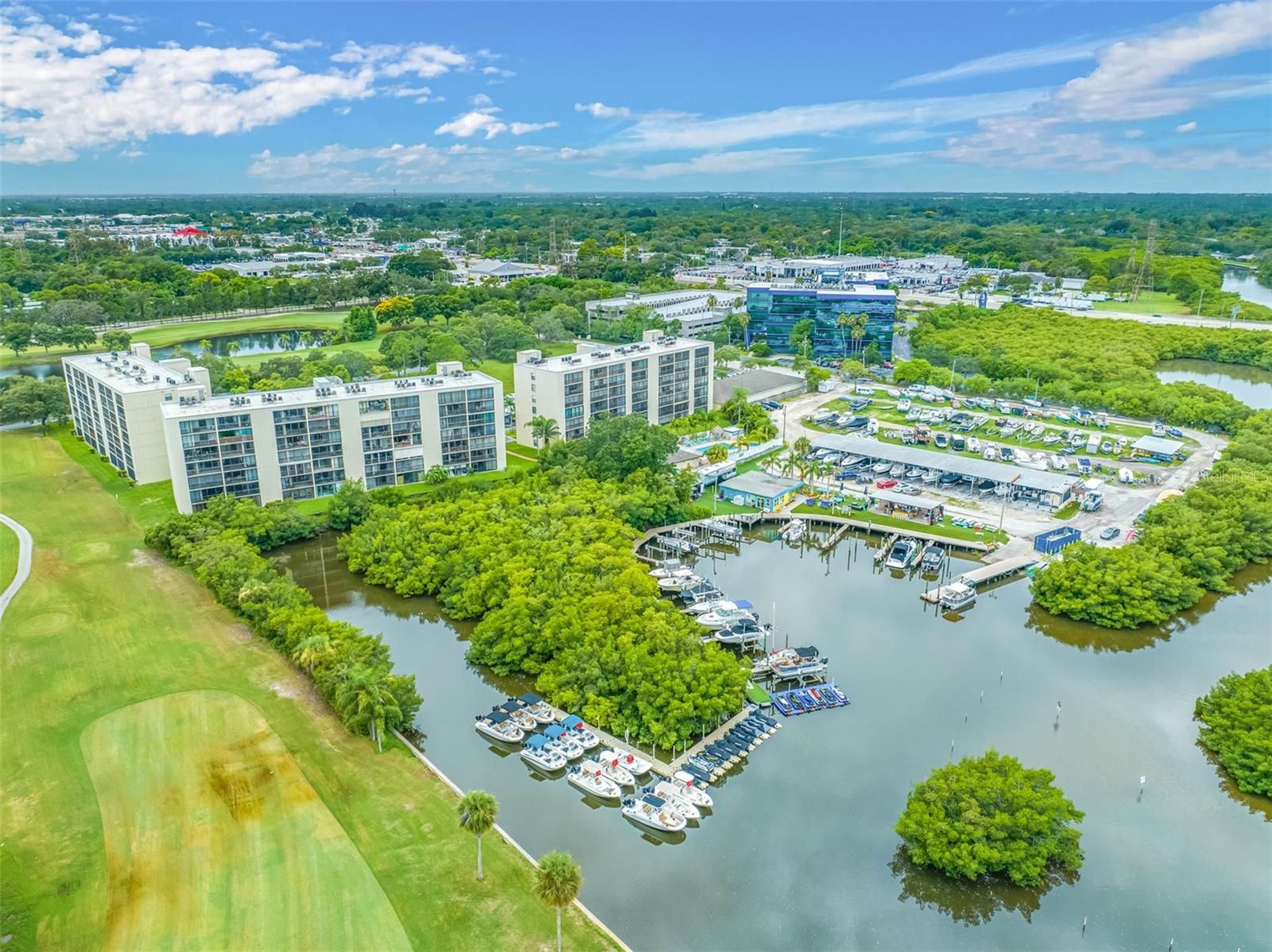 900 COVE CAY DR #1F — photo 46