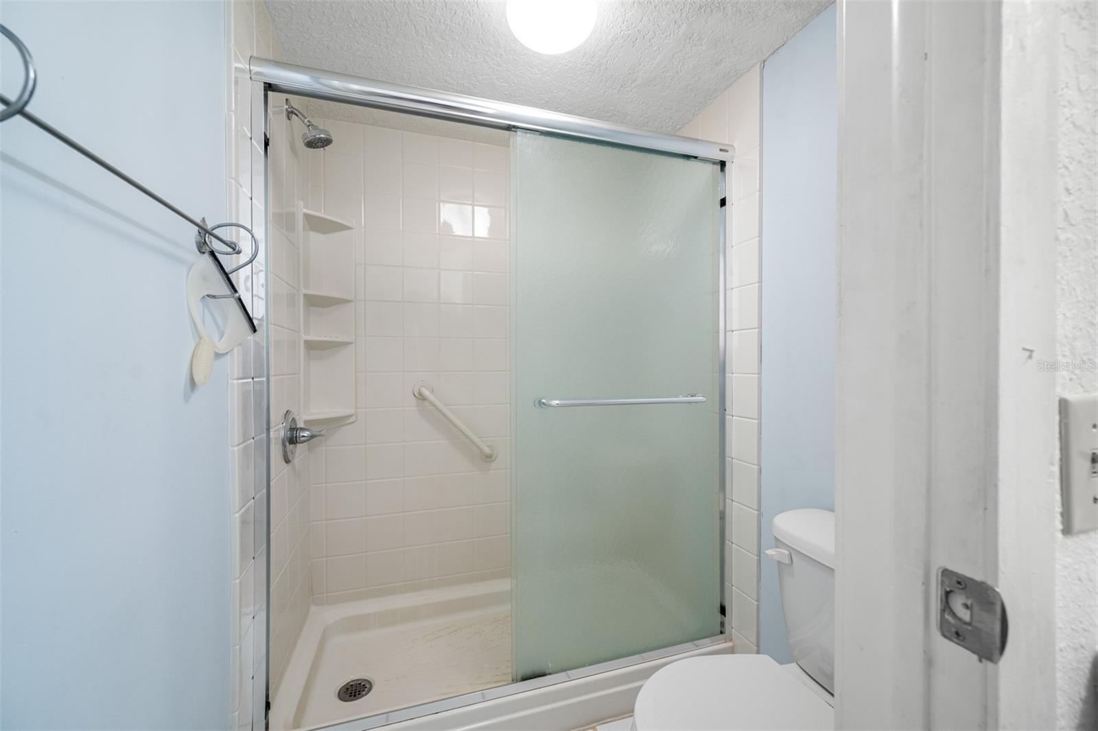 900 COVE CAY DR #1F — photo 41