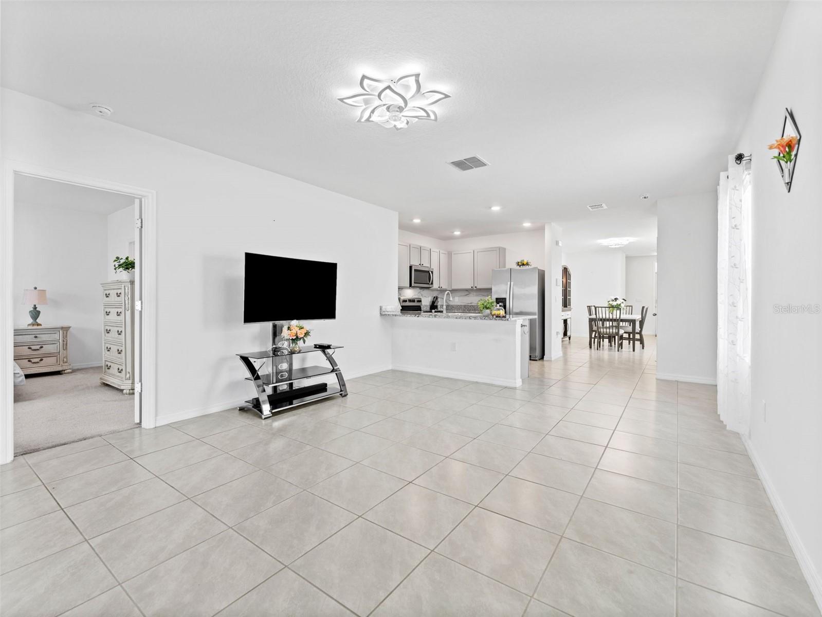 5782 HOLLINGWORTH TRL — photo 11