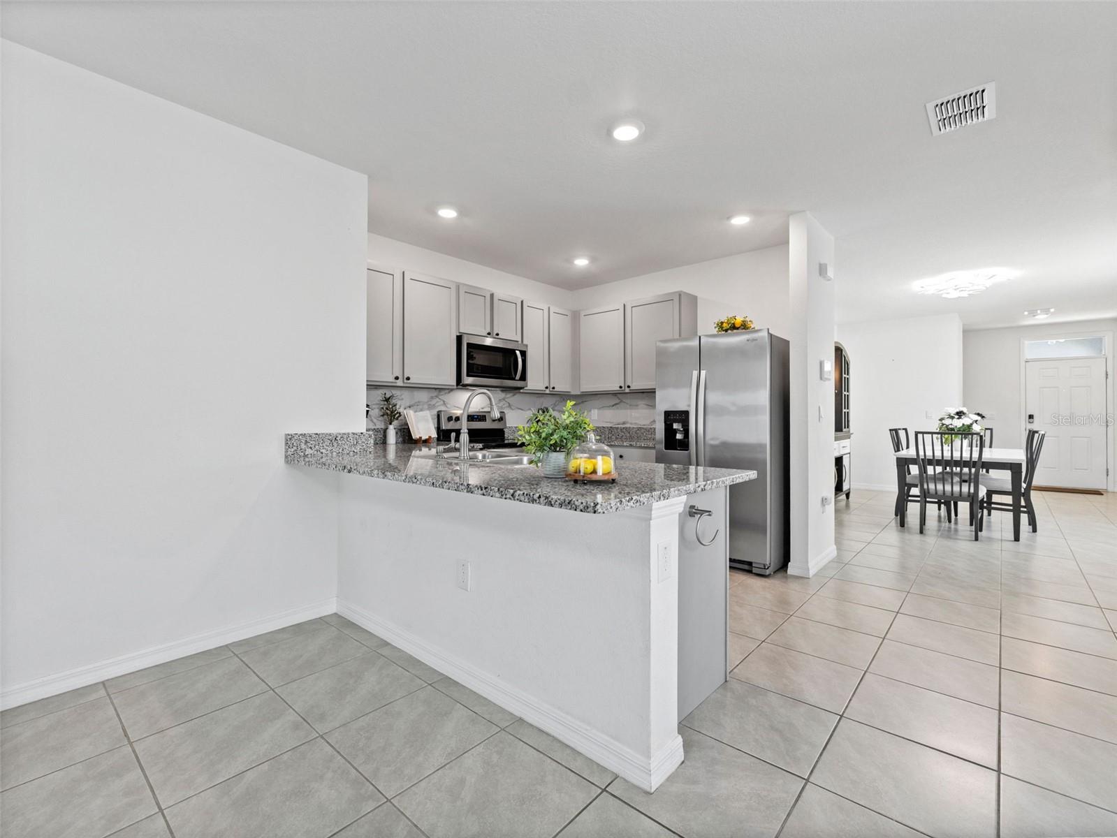 5782 HOLLINGWORTH TRL — photo 7