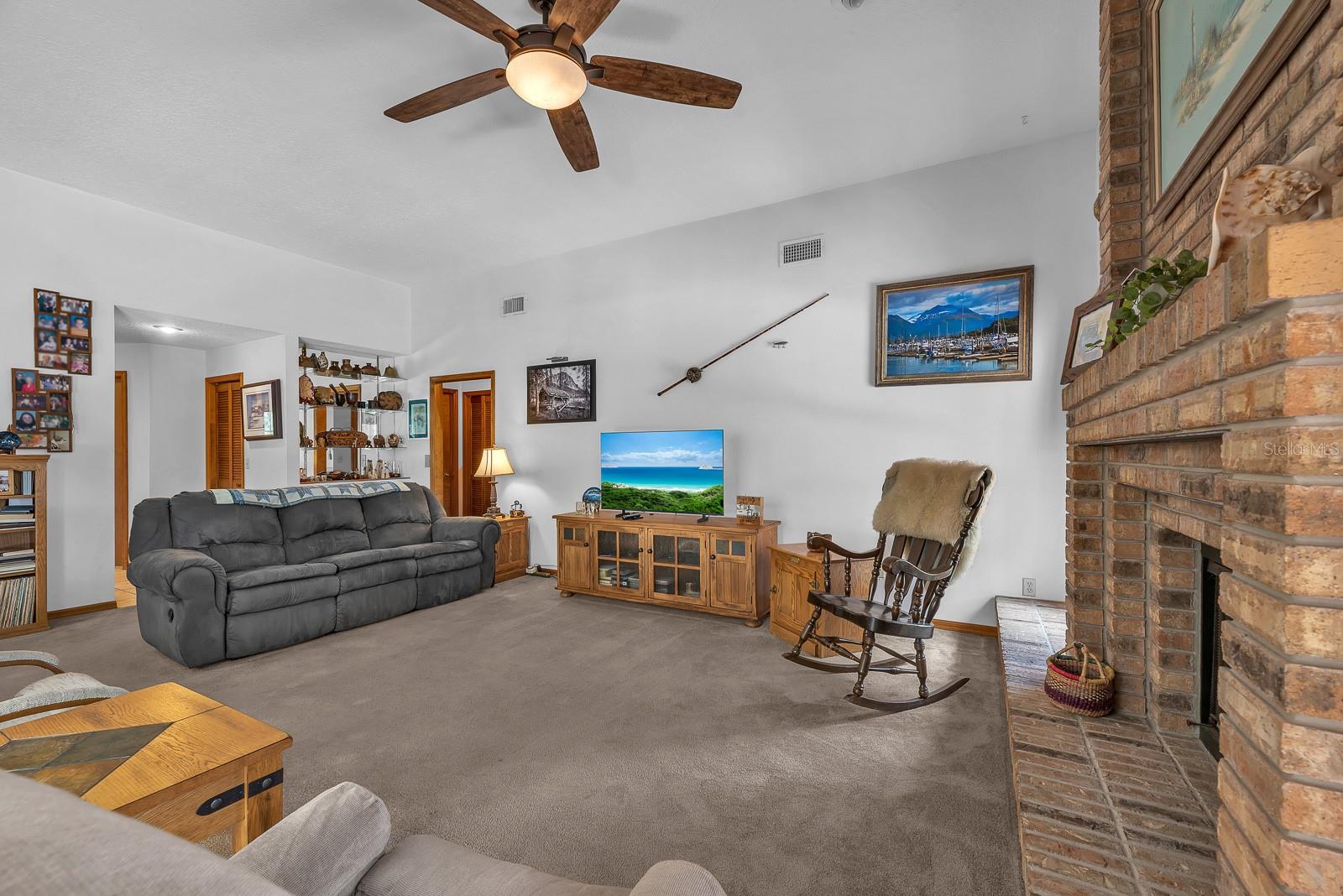 621 PENN NATIONAL RD — photo 15