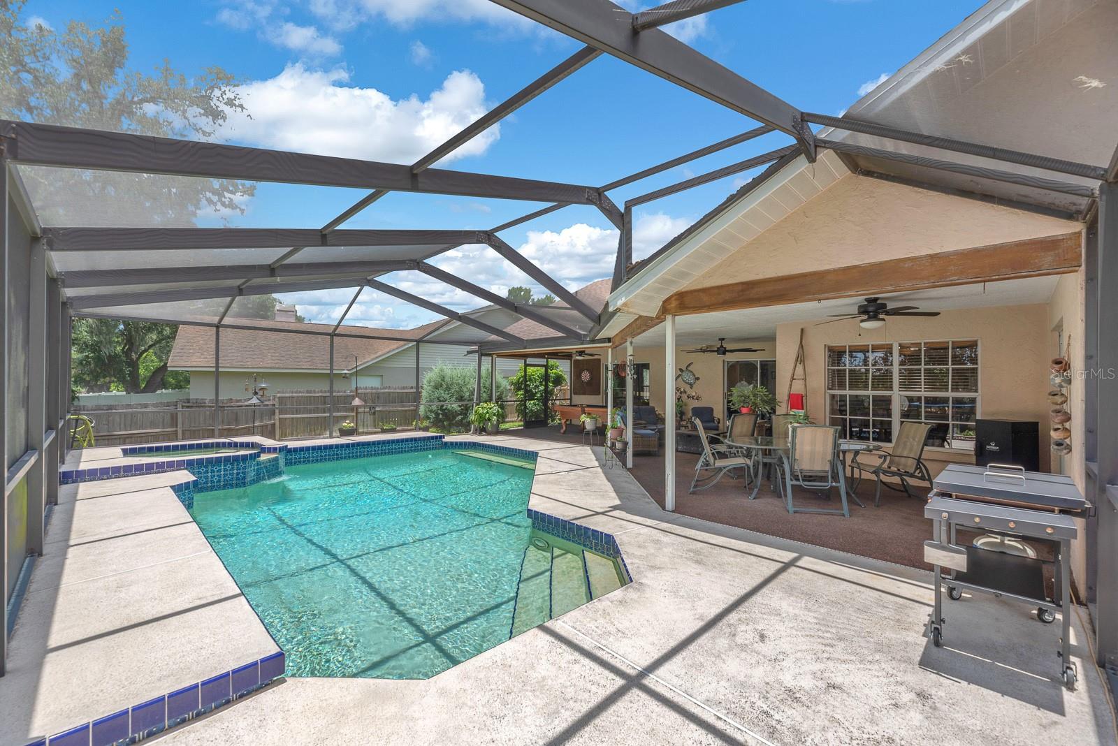 621 PENN NATIONAL RD — photo 3