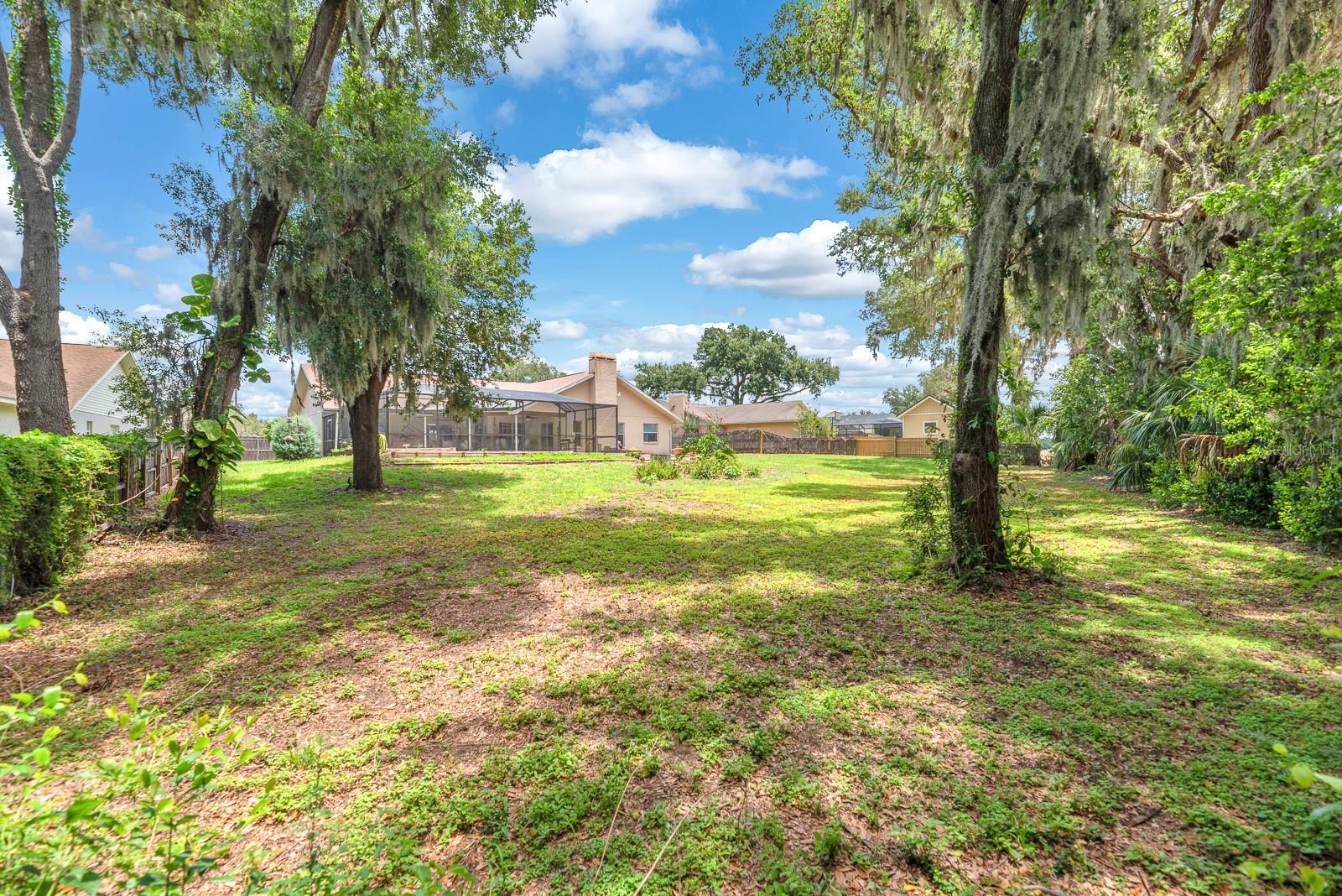 621 PENN NATIONAL RD — photo 35