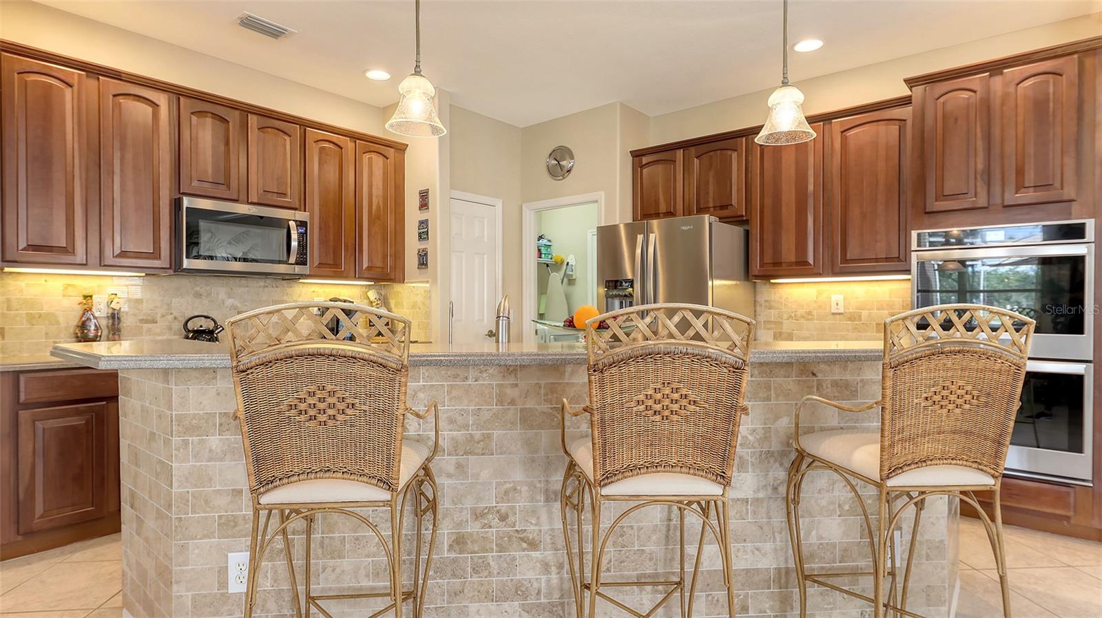7915 KAVANAGH CT — photo 24