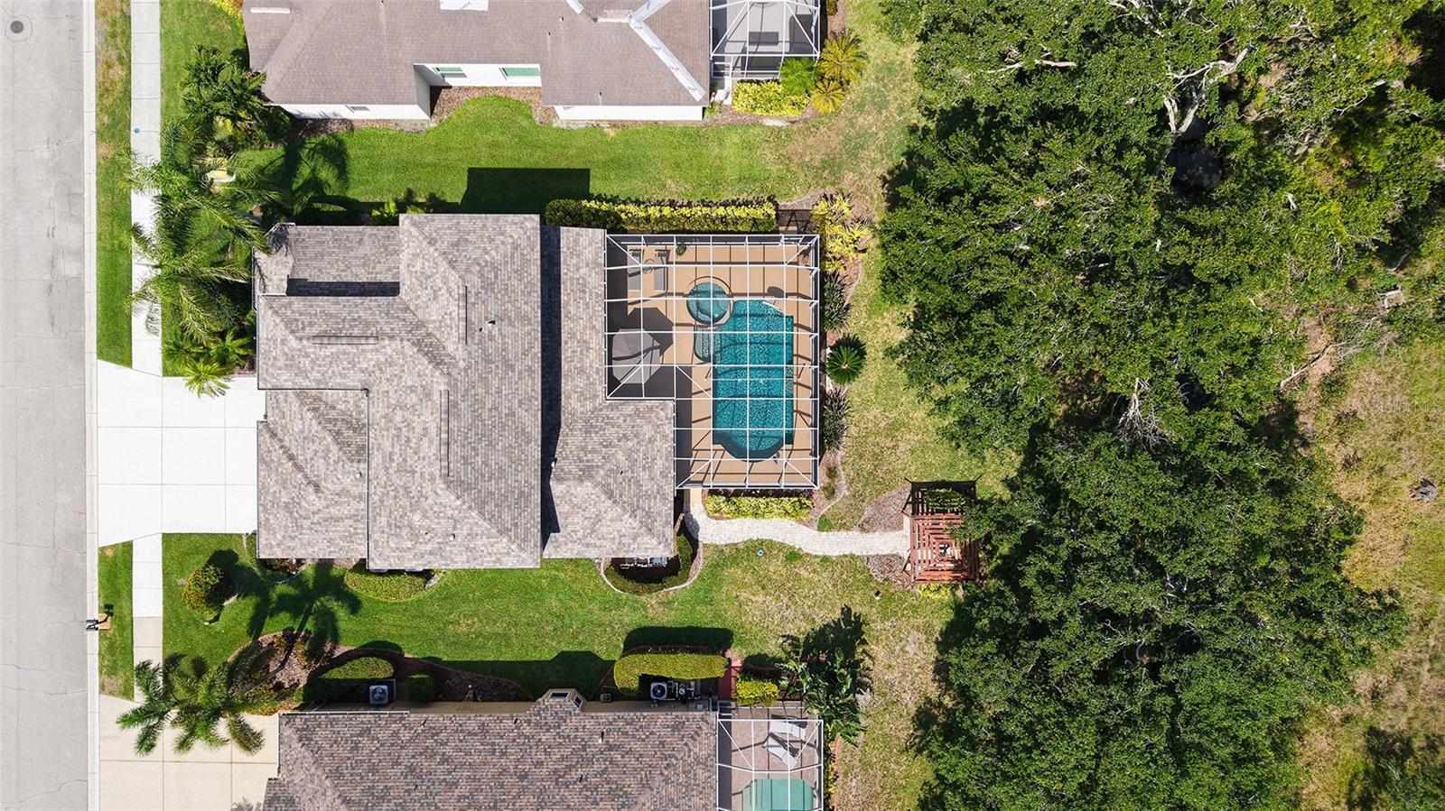 7915 KAVANAGH CT — photo 90