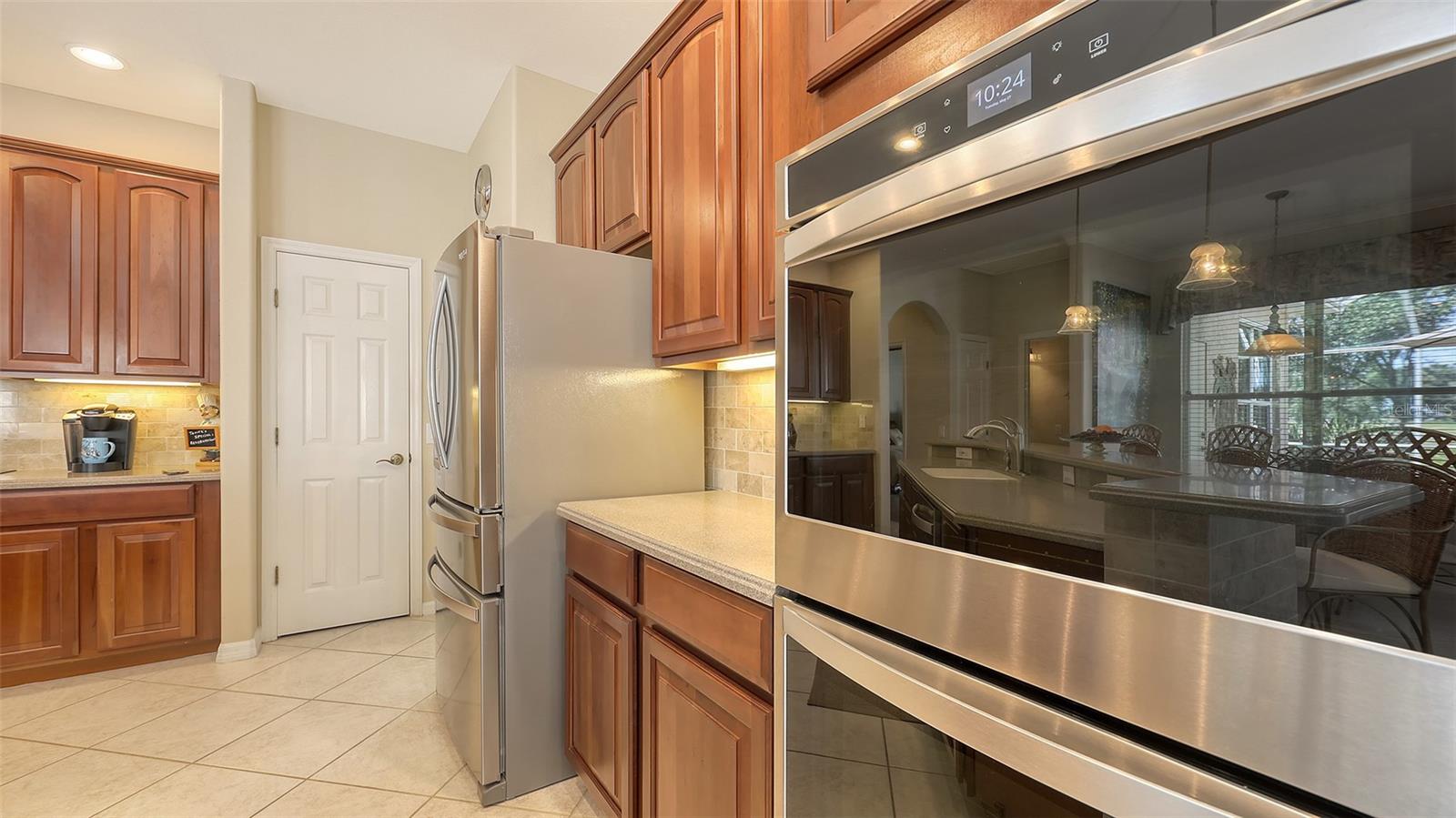 7915 KAVANAGH CT — photo 25
