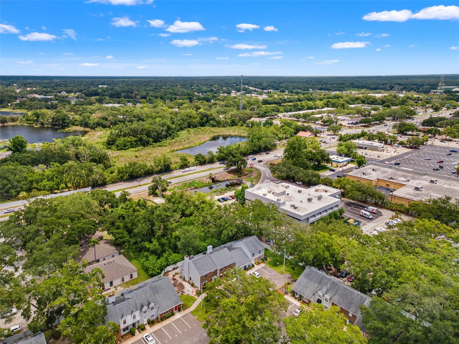 14809 WINDING CREEK CT — photo 32
