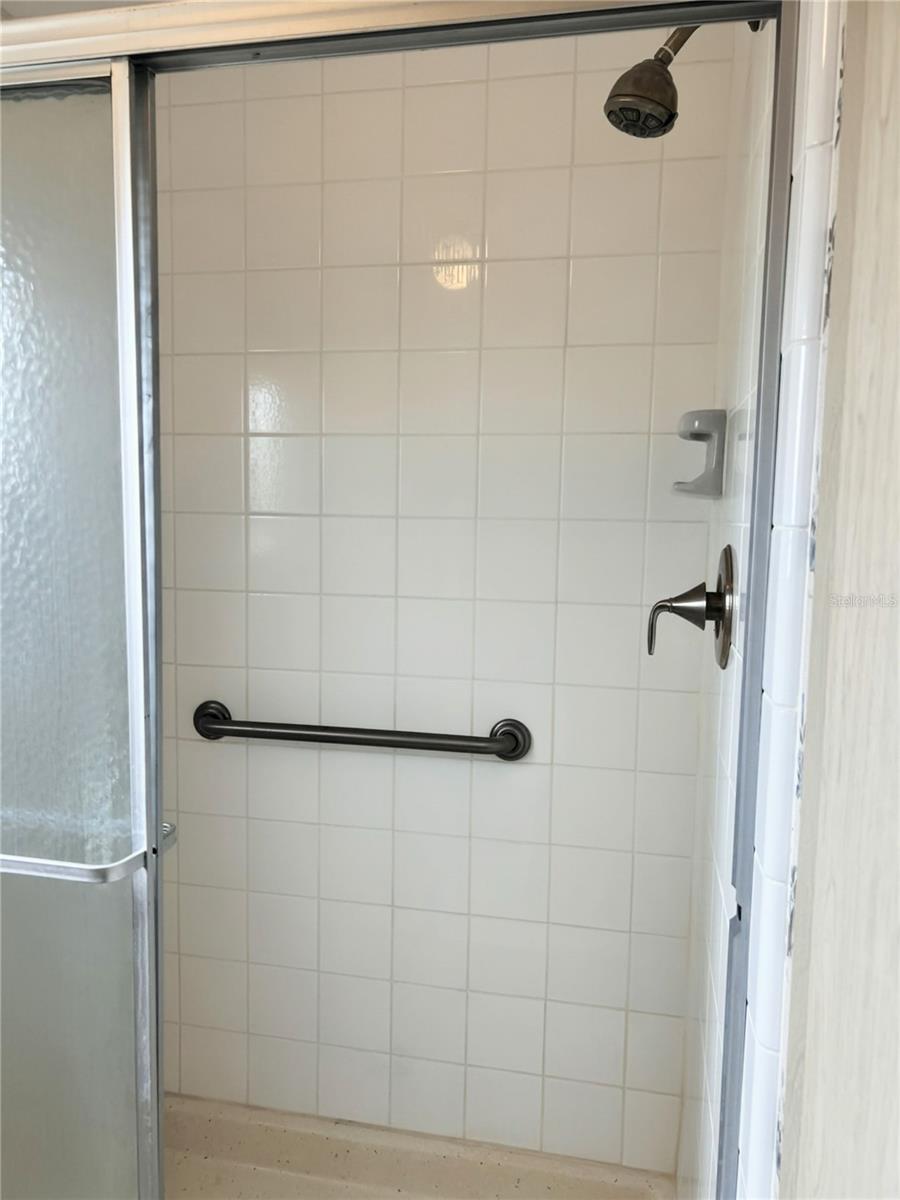 103 S FIJI CIR — photo 39