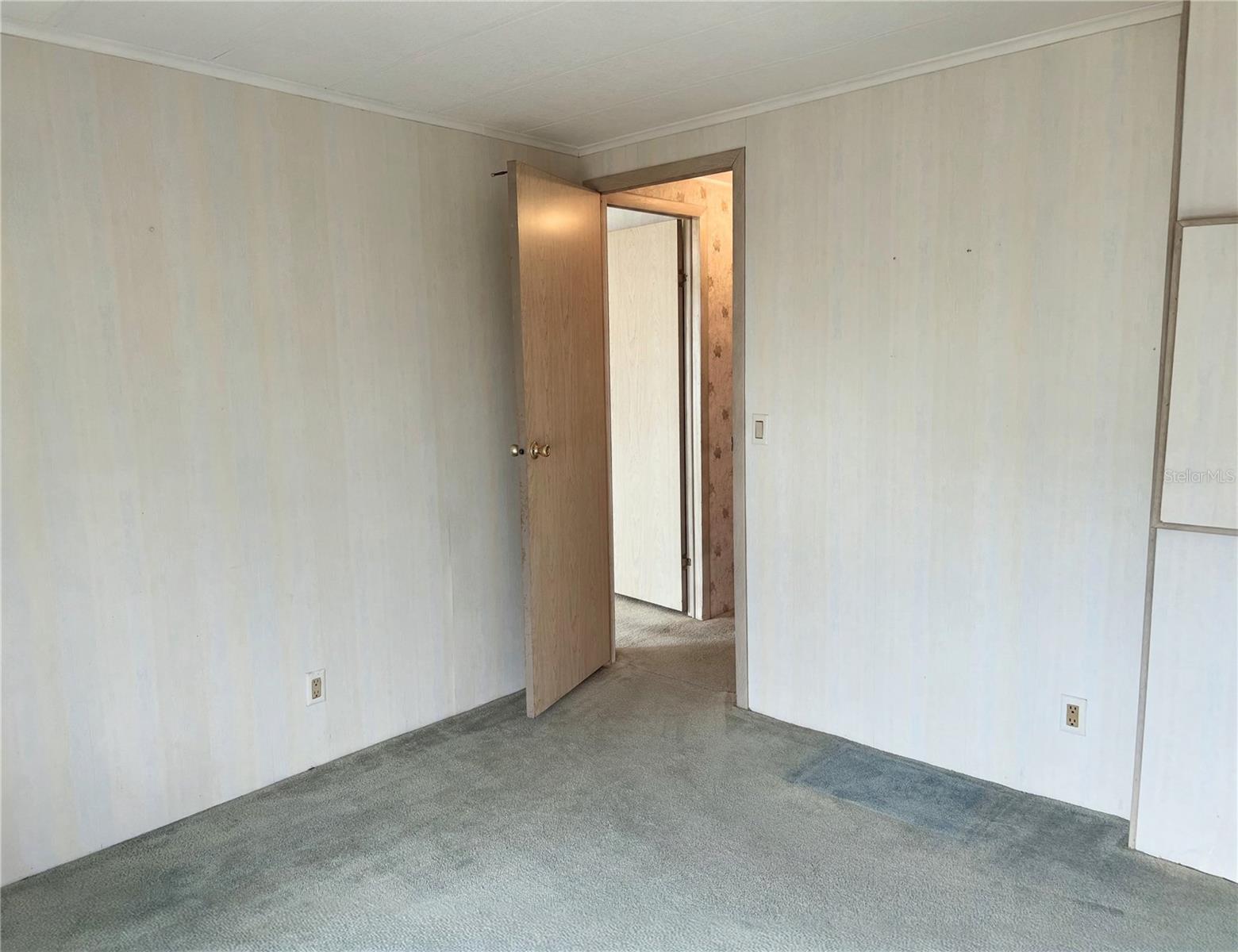 103 S FIJI CIR — photo 41