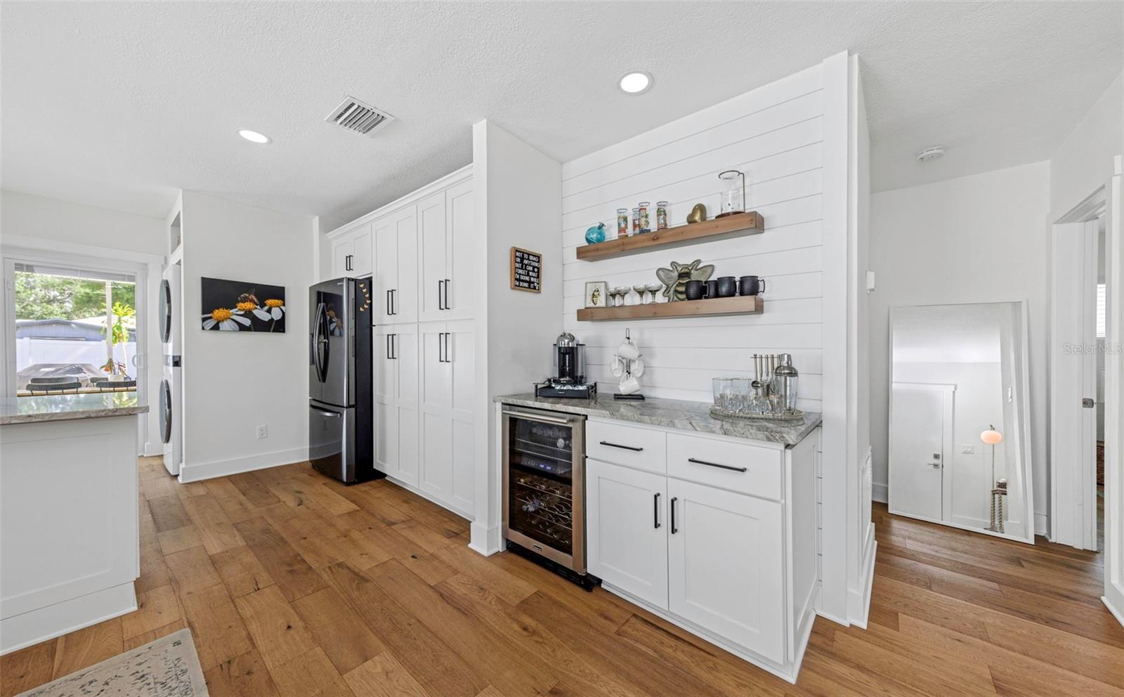 1109 MARINE ST — photo 25