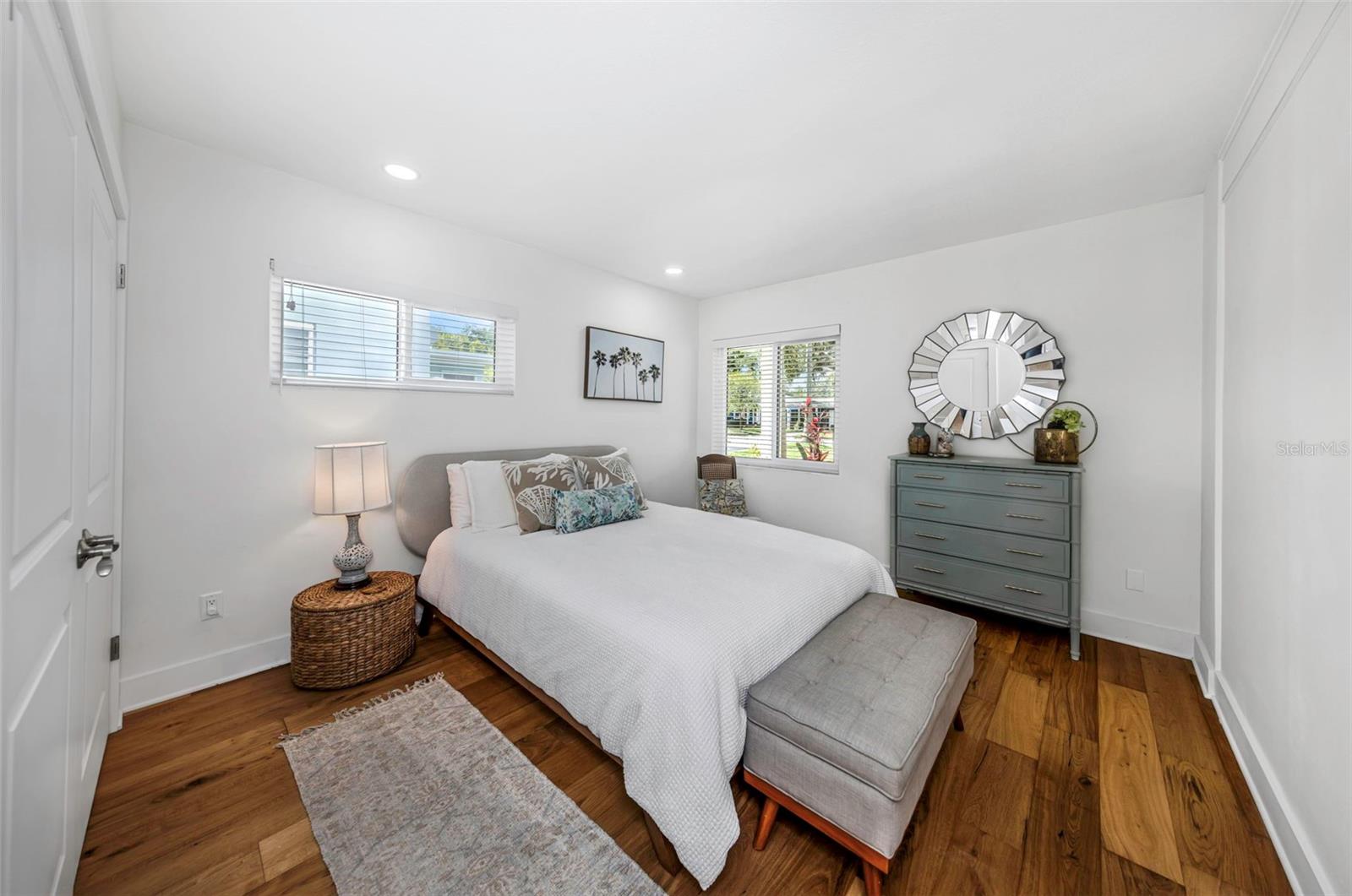 1109 MARINE ST — photo 35