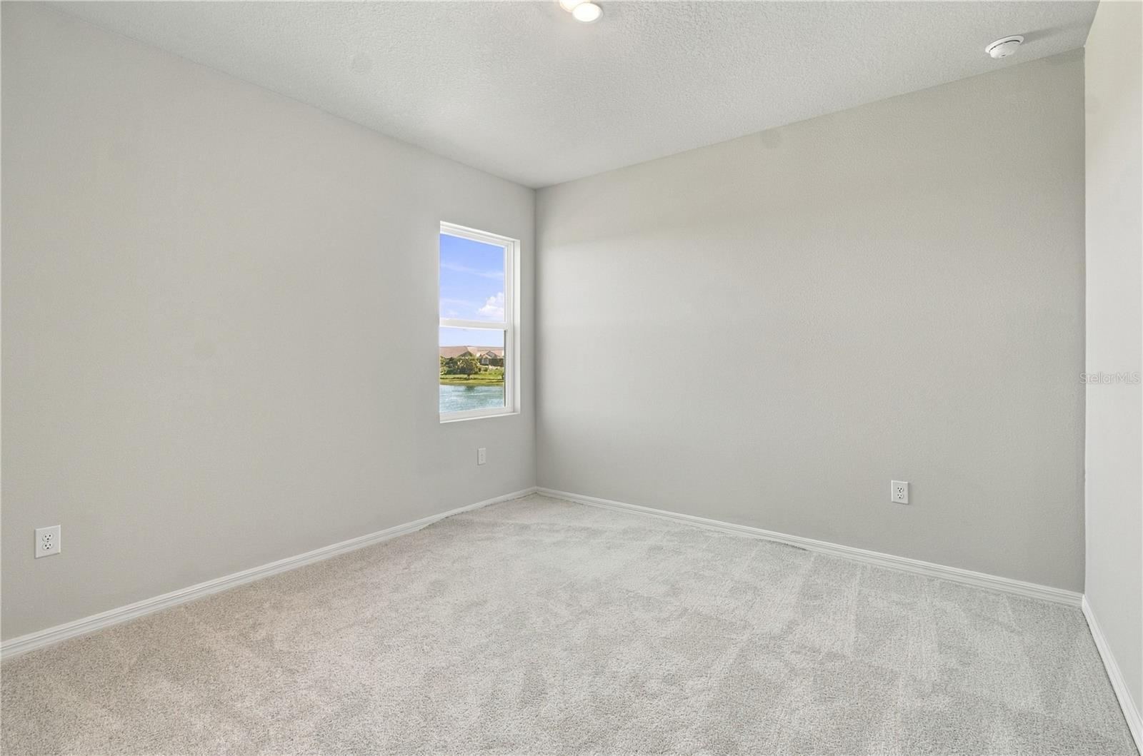 600 ALLORA AVE — photo 26