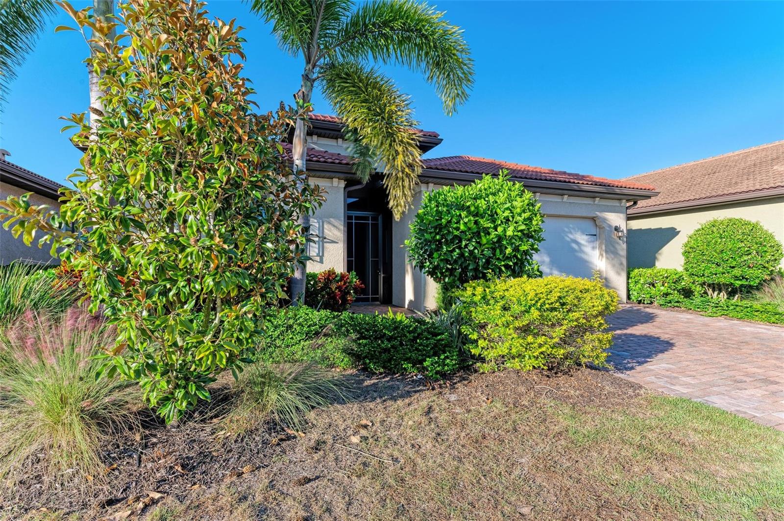 228 MARAVIYA BLVD — photo 4