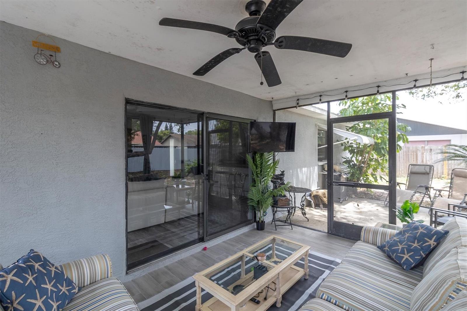 8038 BUTTONBALL LN — photo 24