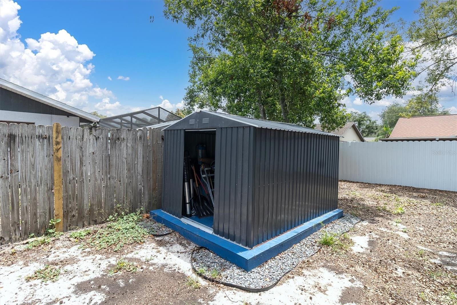 8038 BUTTONBALL LN — photo 28