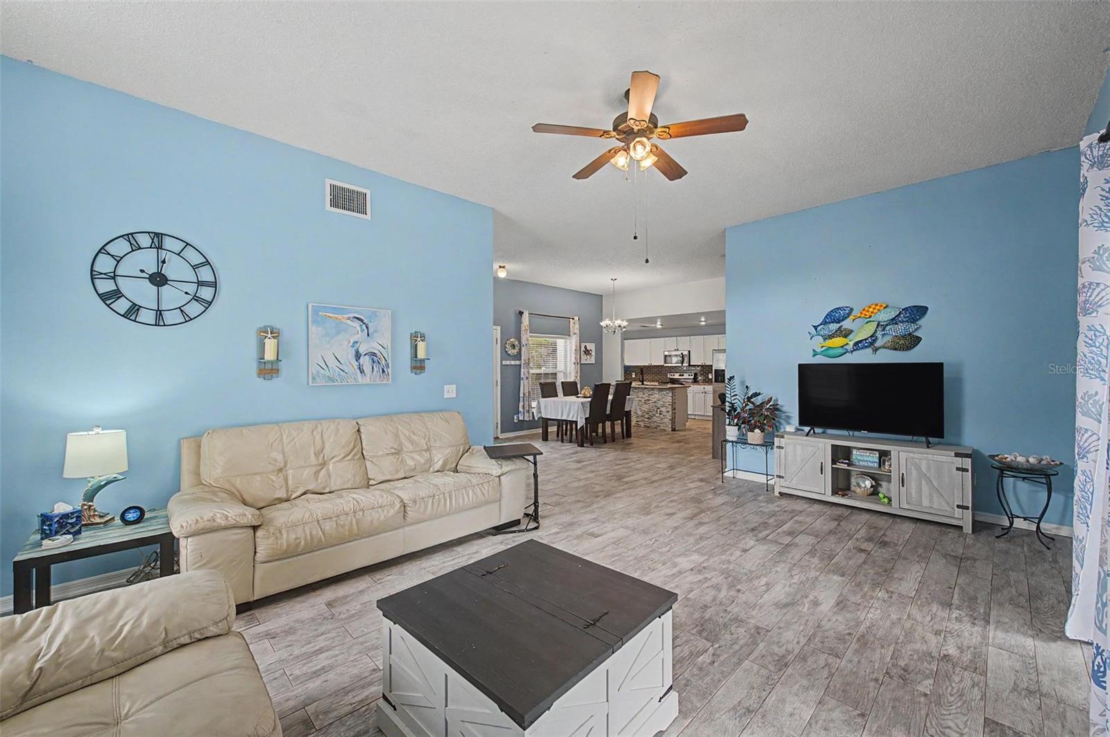 655 SAND RIDGE DR — photo 6