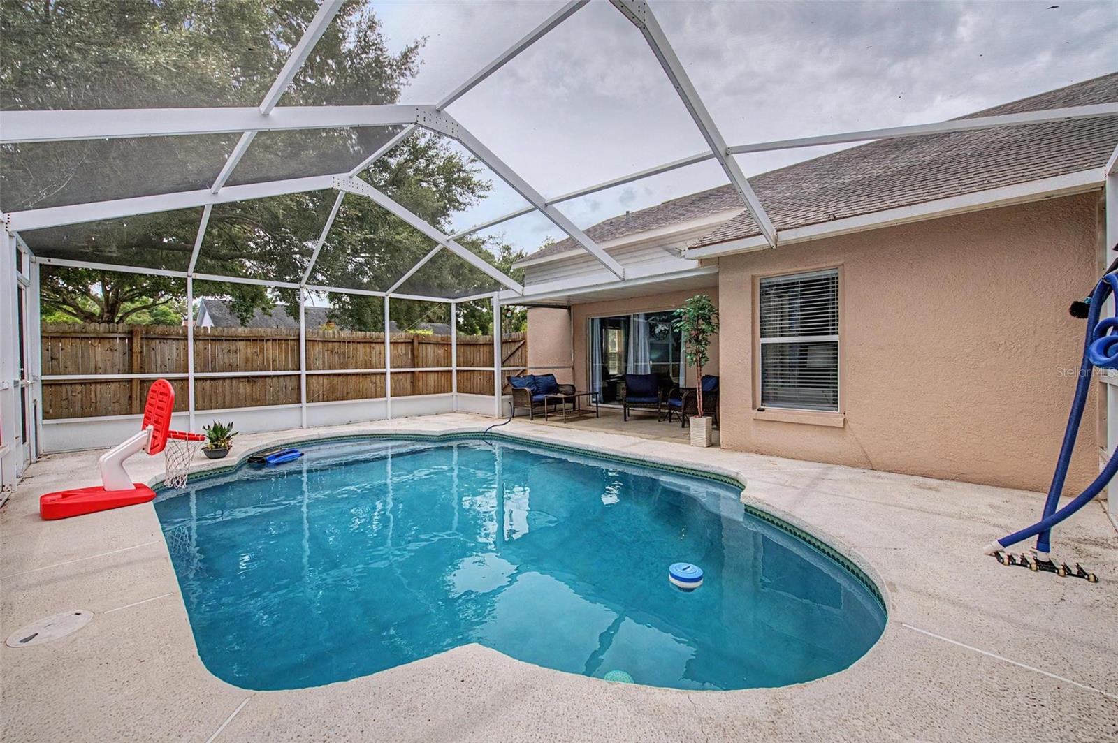 655 SAND RIDGE DR — photo 26