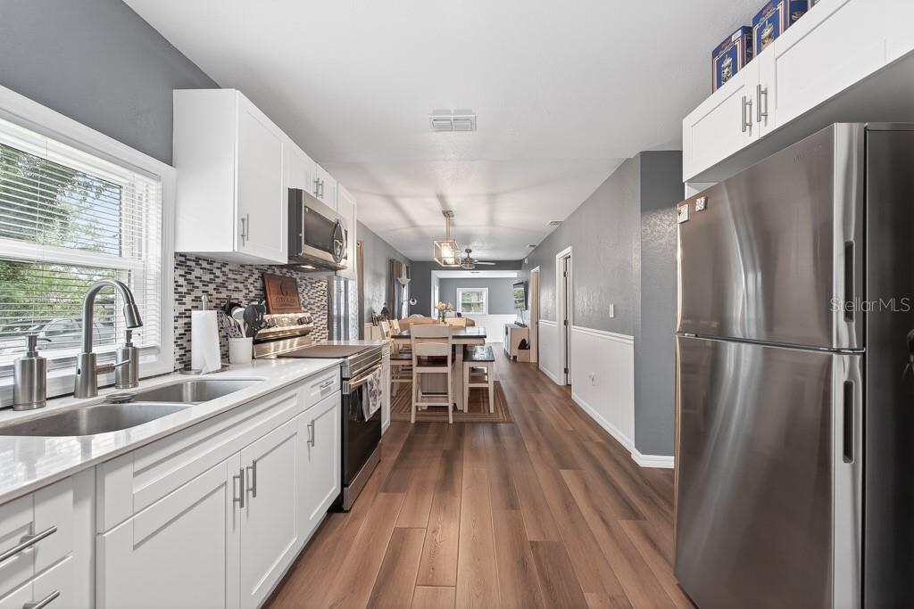 6101 ANNA AVE — photo 22