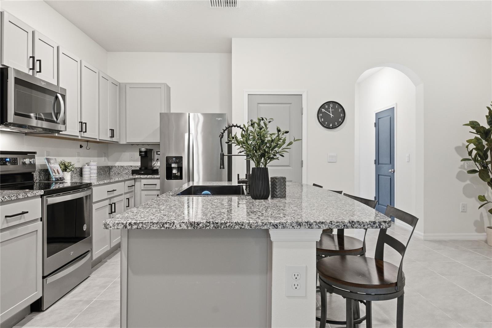 32825 PEZ LANDING LN — photo 12