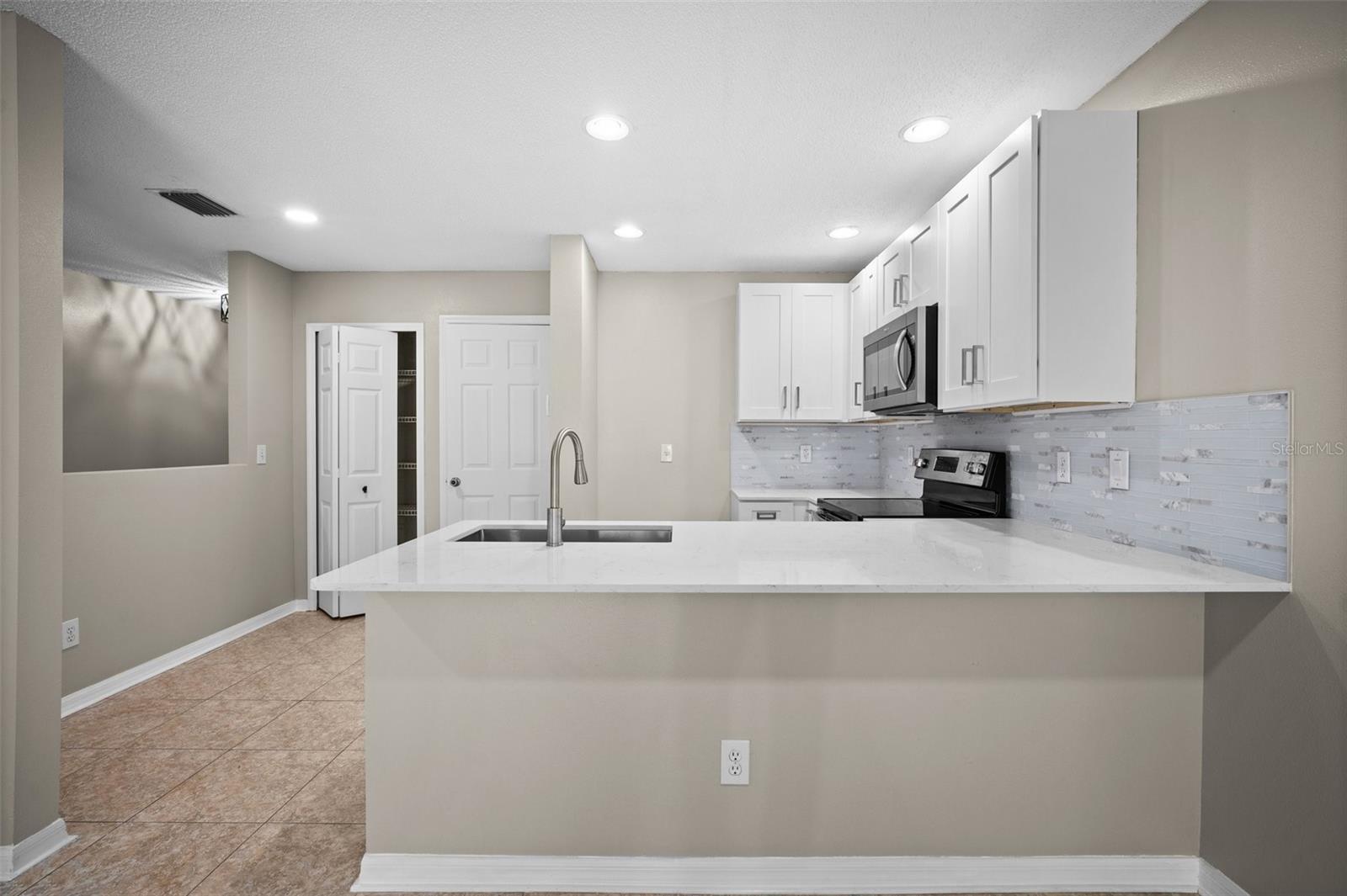 4535 WINDING RIVER WAY — photo 9